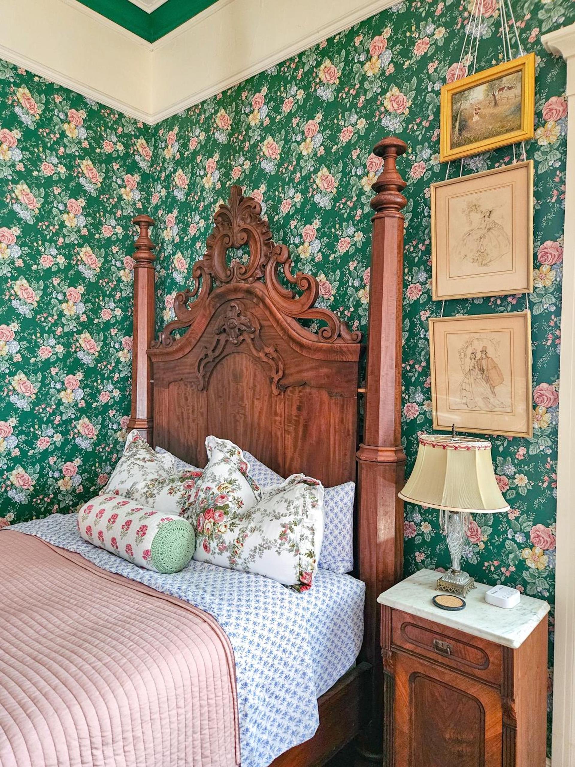 The JD Hyde Historic Inn photo 17