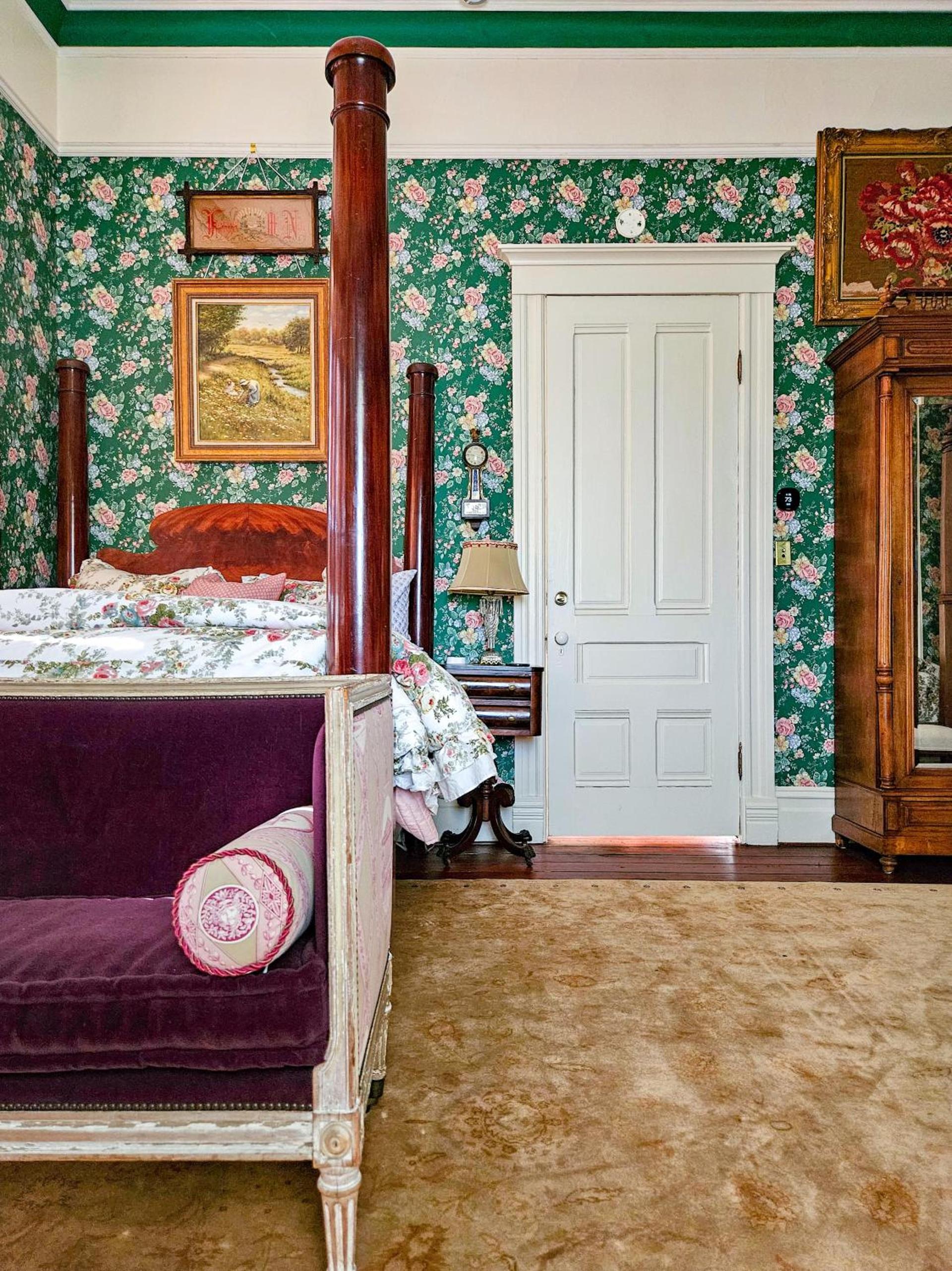 The JD Hyde Historic Inn photo 64