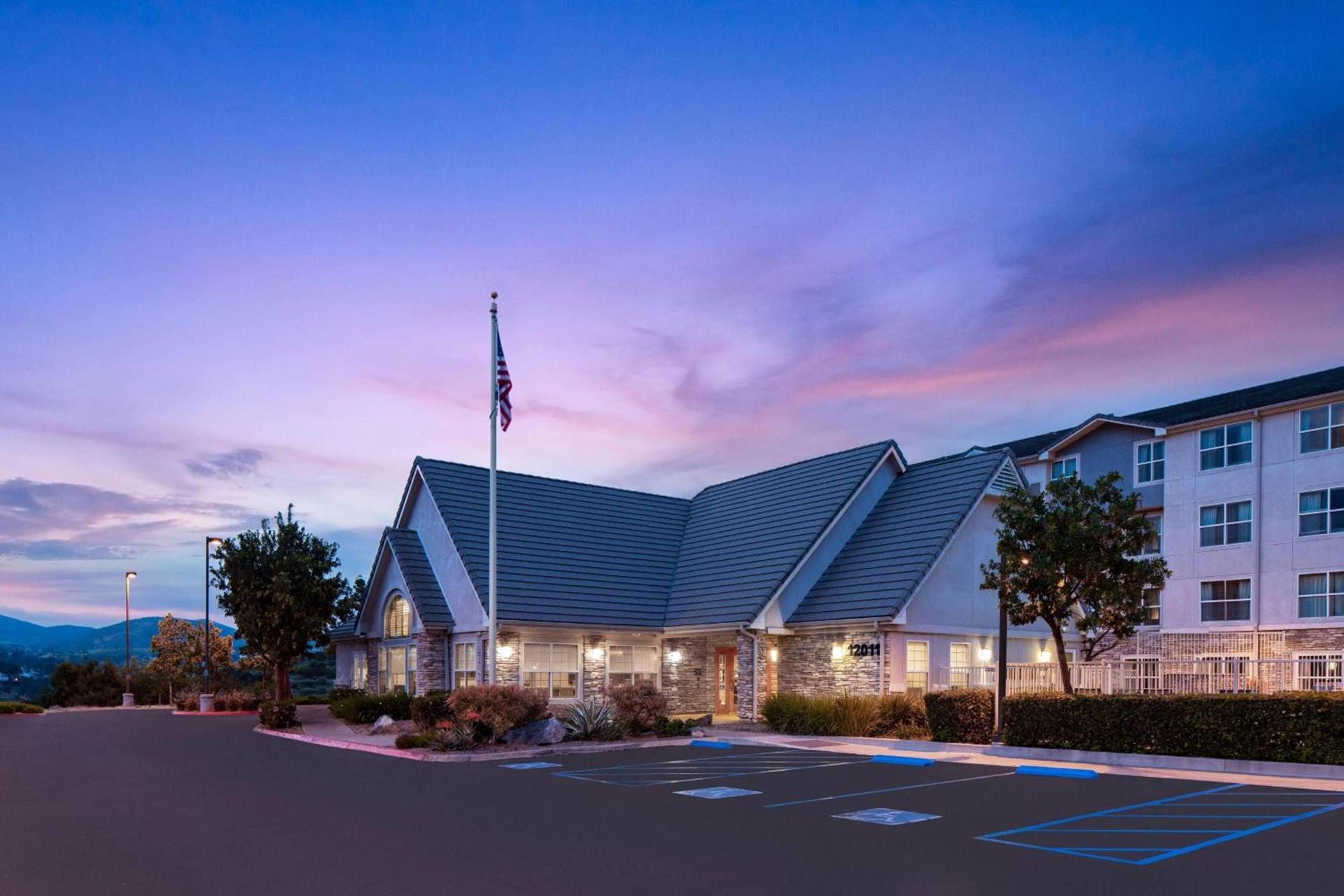 Residence Inn San Diego Rancho Bernardo Scripps Poway photo 1