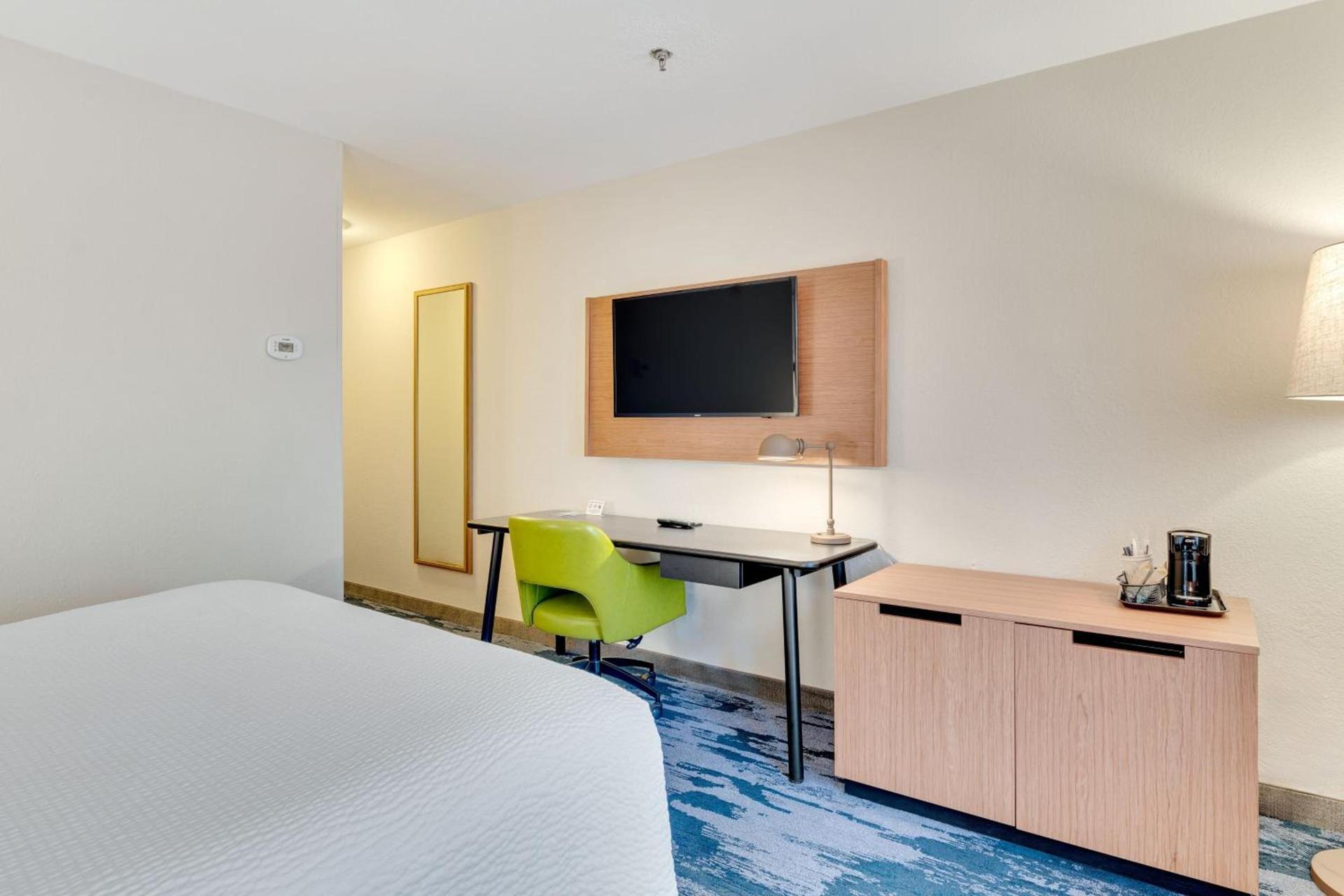Fairfield Inn & Suites Fredericksburg photo 14