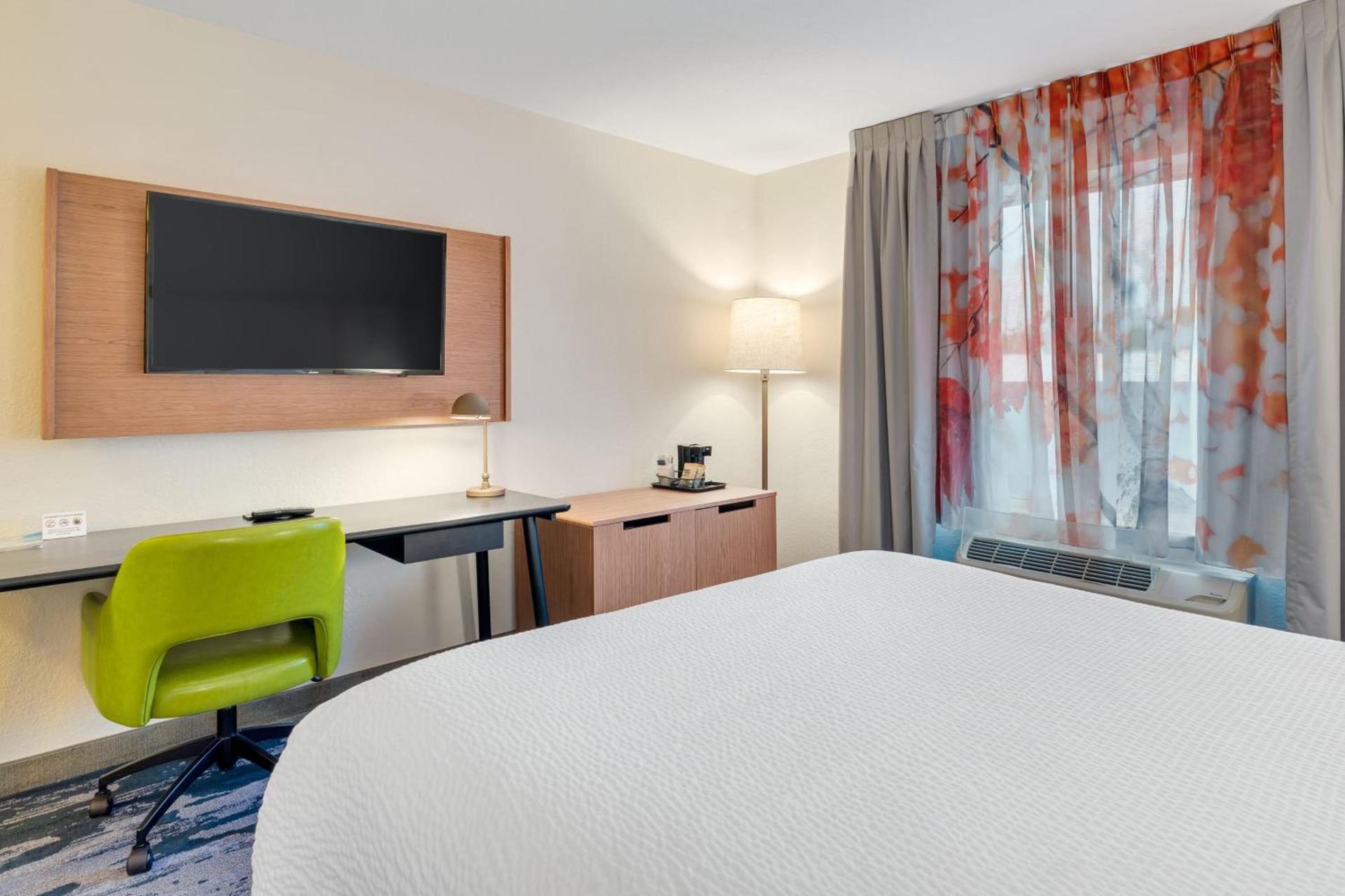 Fairfield Inn & Suites Fredericksburg photo 15