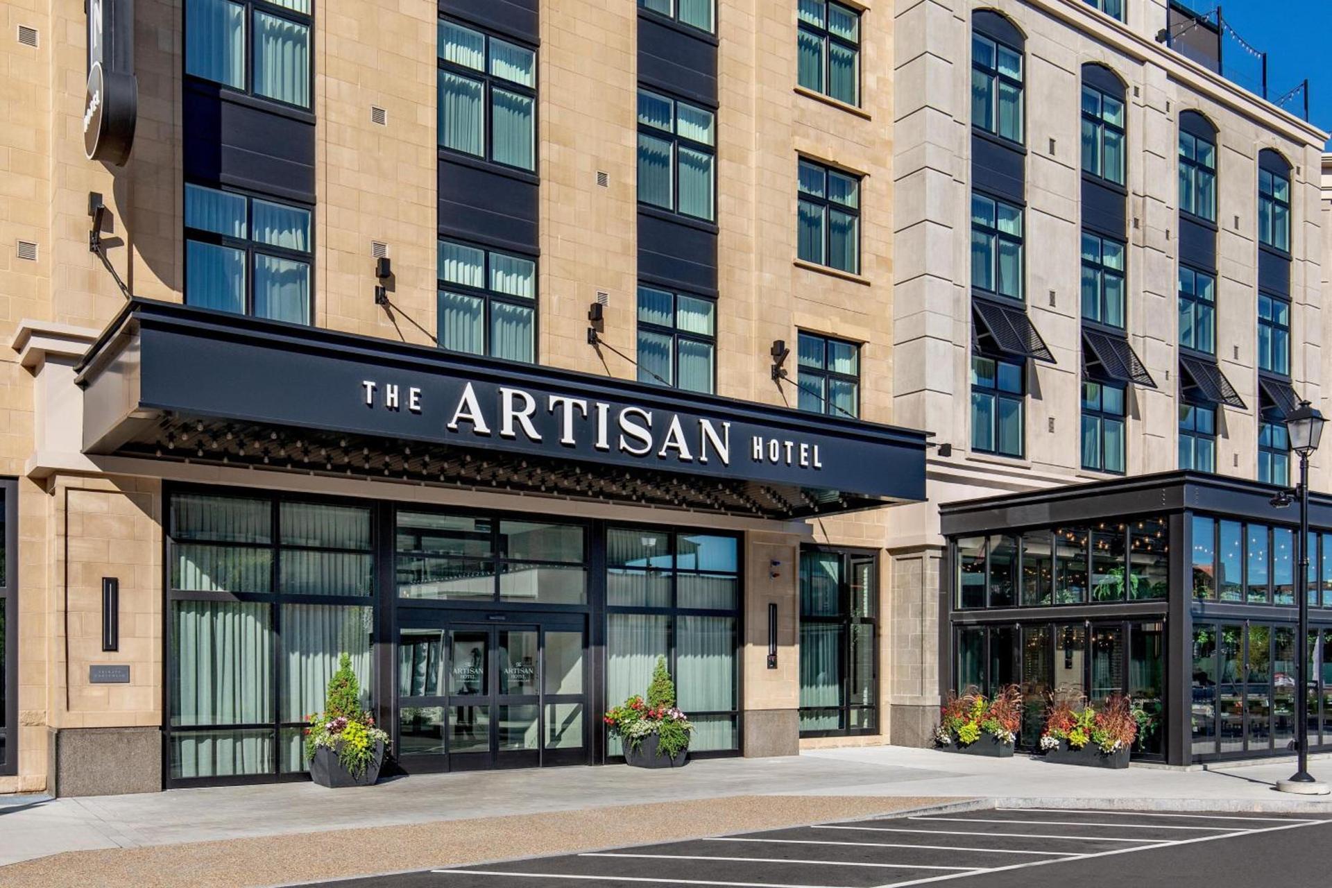 The Artisan at Tuscan Village, Salem, NH, a Tribute Portfolio Hotel photo 4