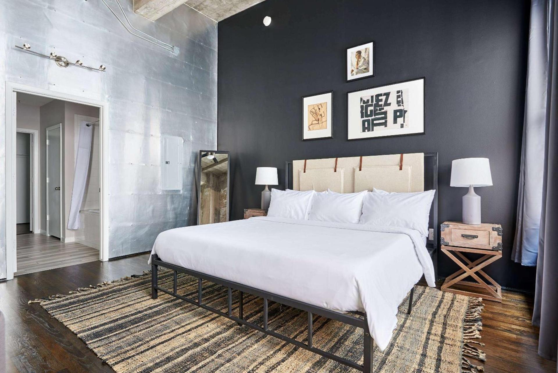 The District at Hogg Palace, A Wyndham Hotel photo 22