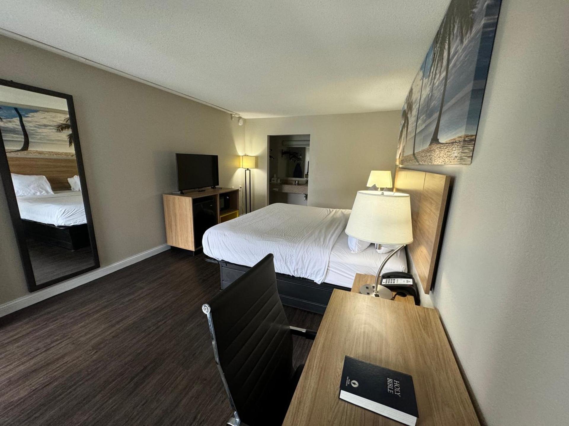 Rodeway Inn Owensboro South photo 26