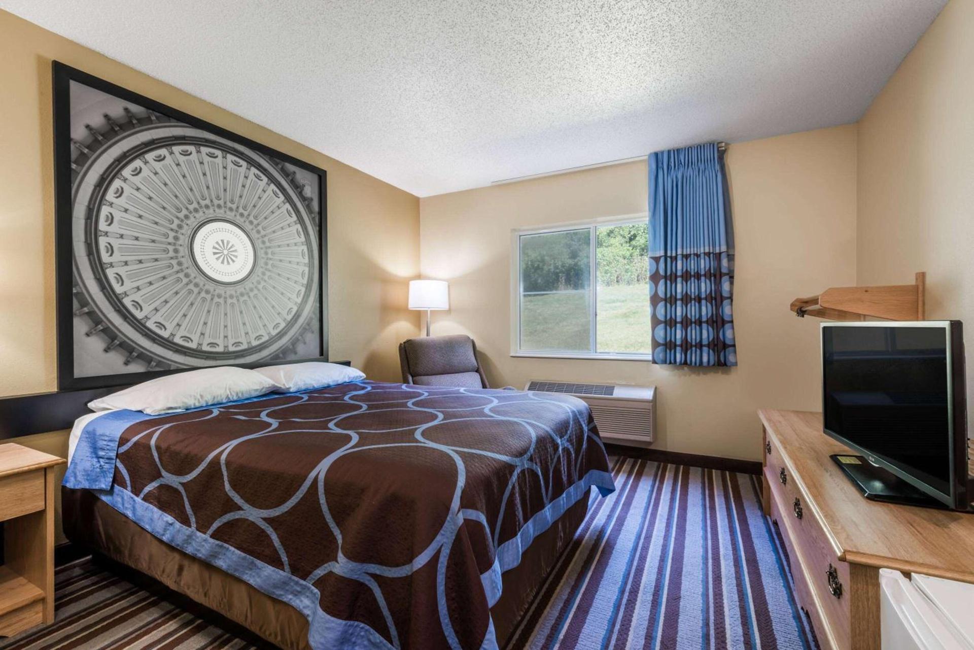 Super 8 by Wyndham Medina photo 16