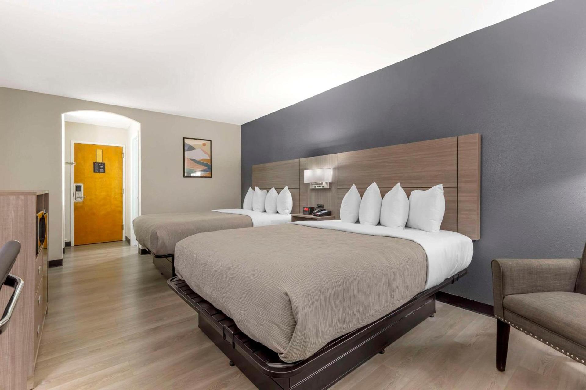 Quality Inn Washington NC photo 5