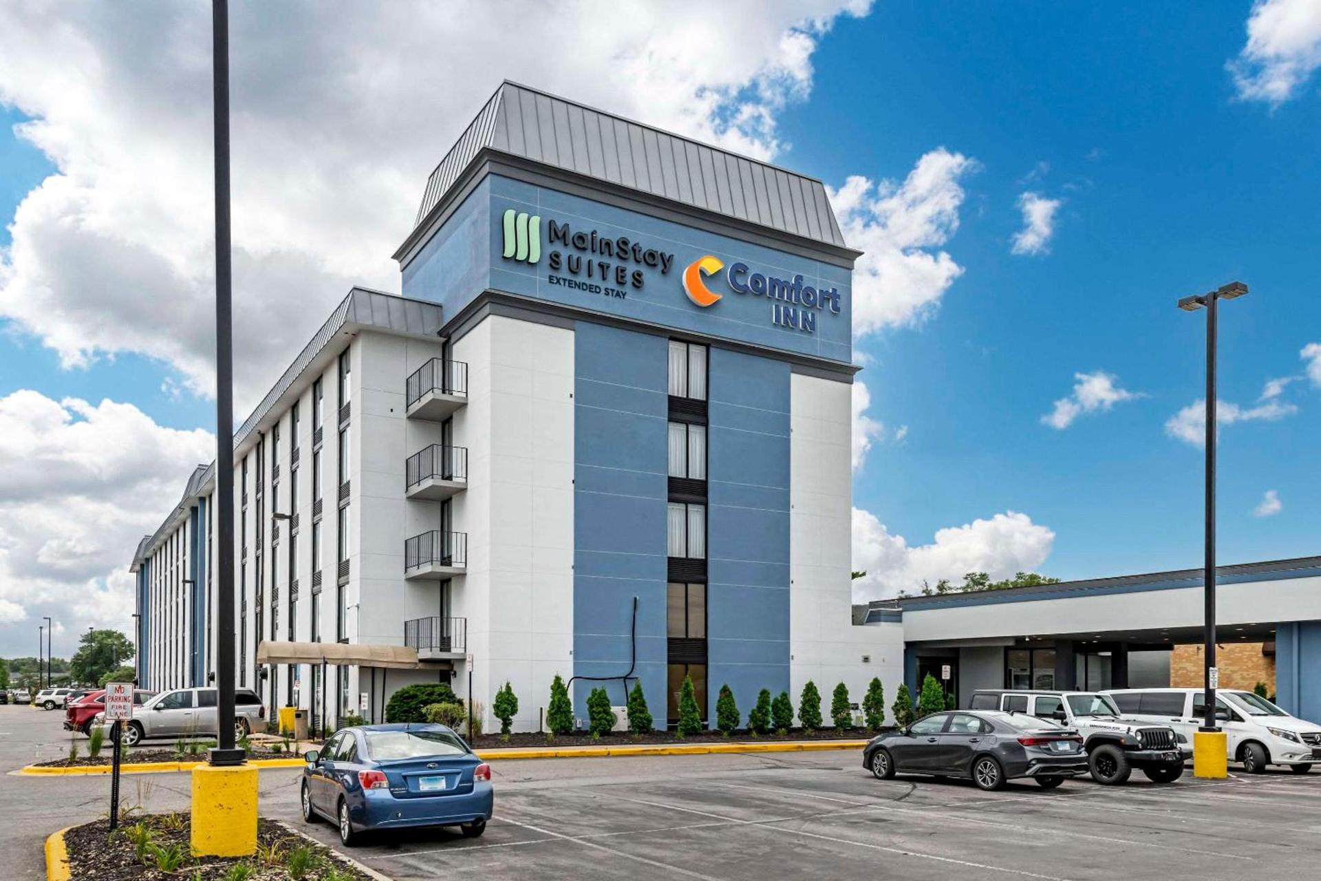 MainStay Suites MSP Airport - Mall of America photo 2