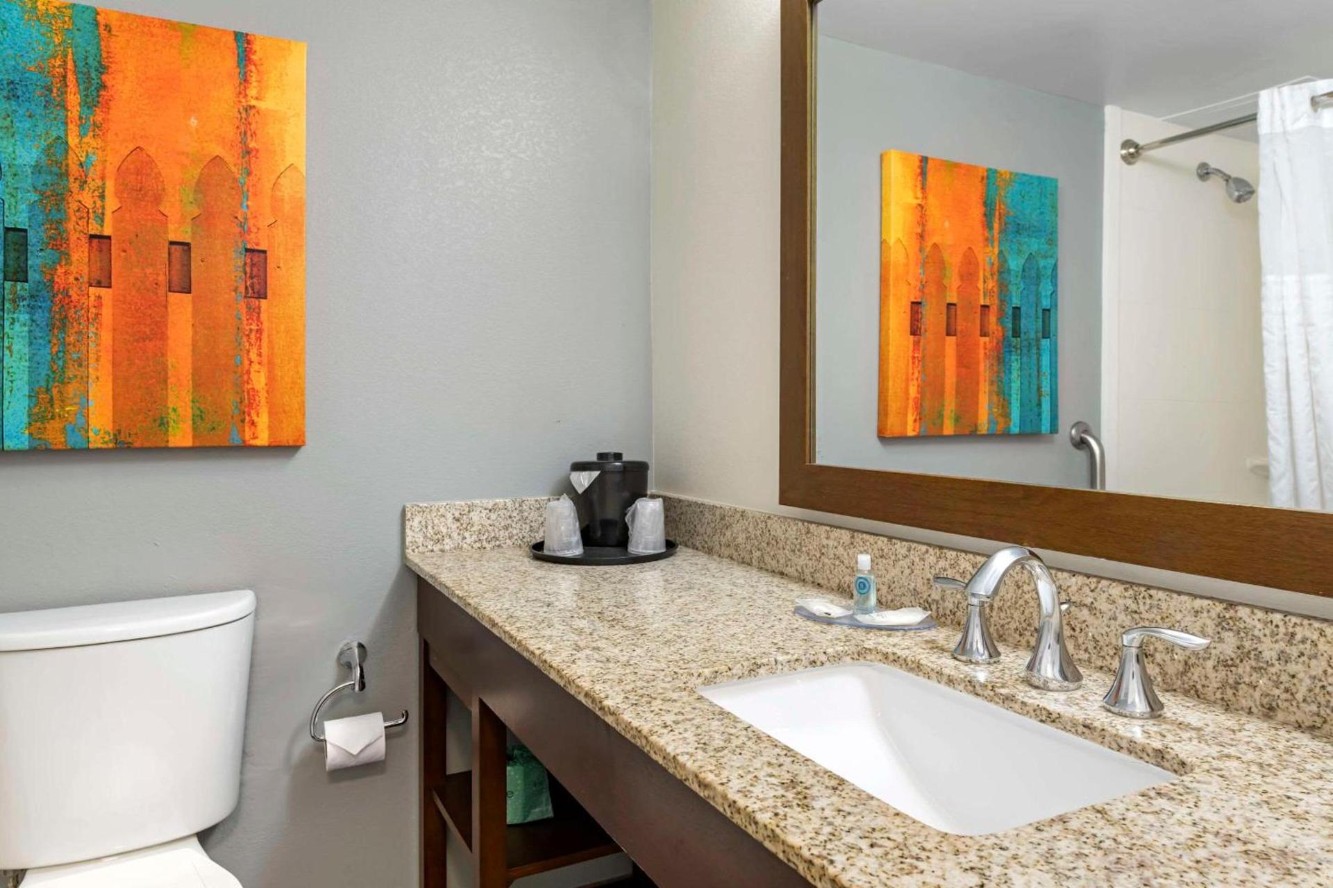MainStay Suites MSP Airport - Mall of America photo 12