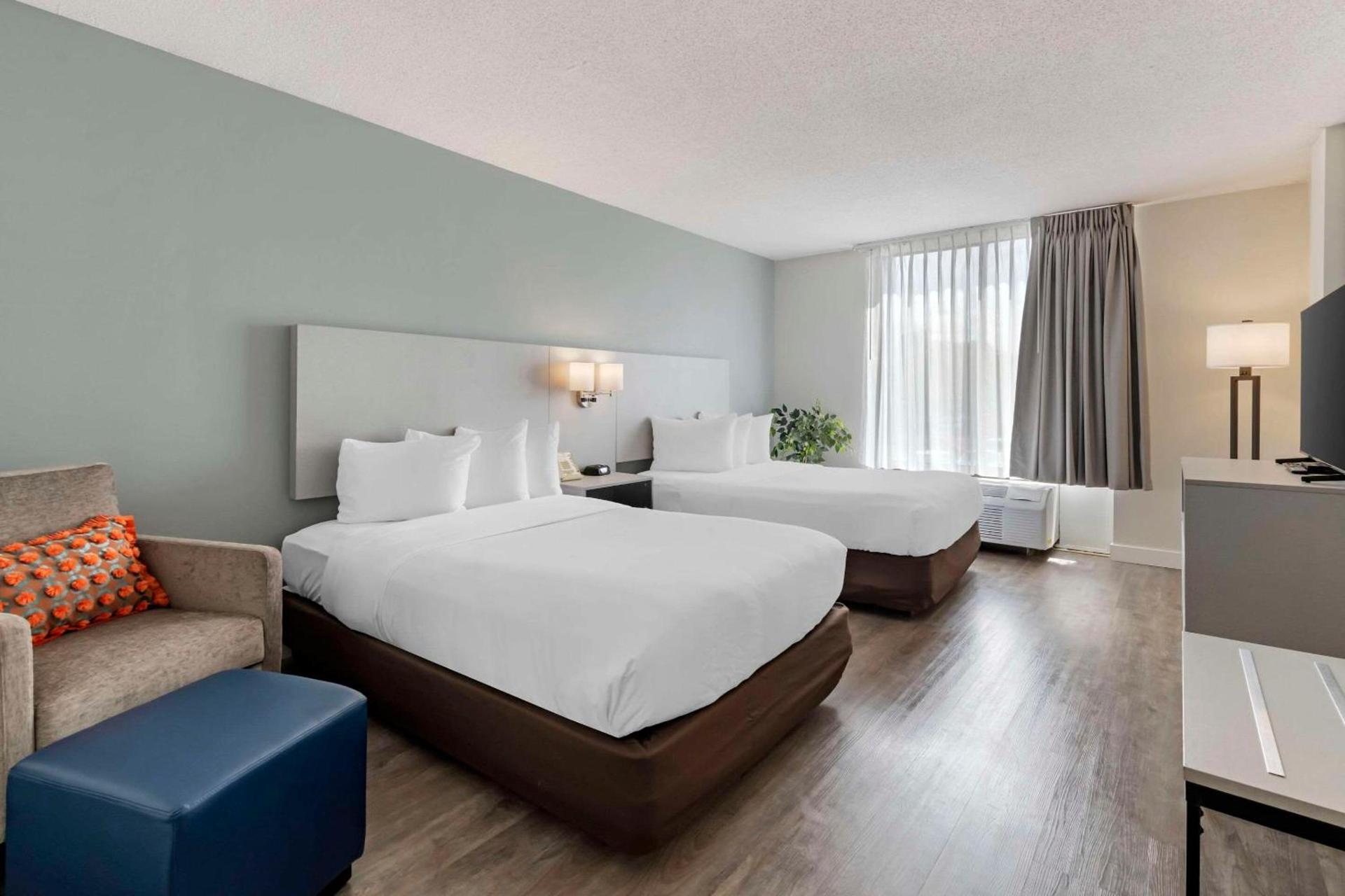 MainStay Suites MSP Airport - Mall of America photo 17