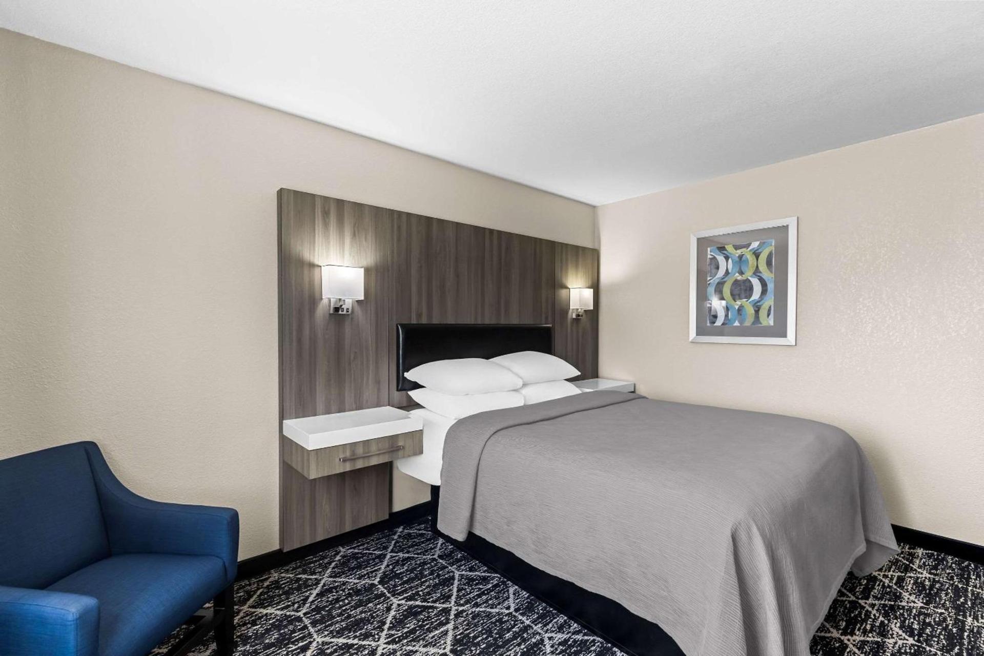 Quality Inn Oskaloosa photo 15