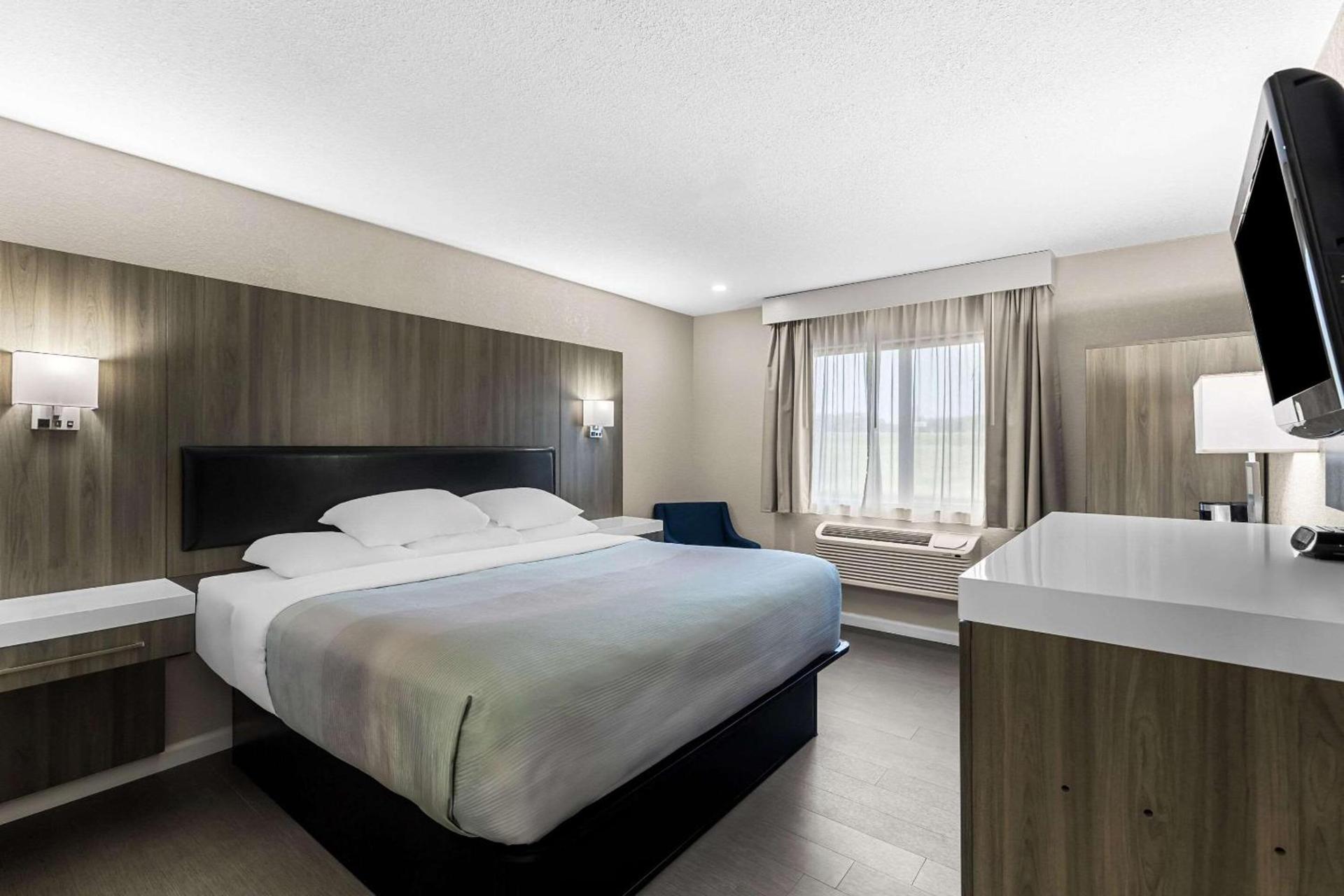 Quality Inn Oskaloosa photo 12