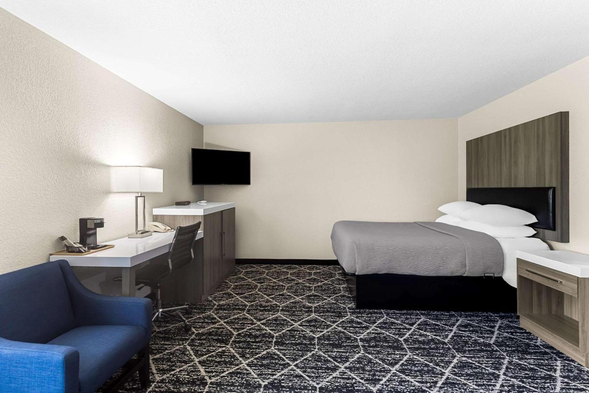 Quality Inn Oskaloosa photo 23