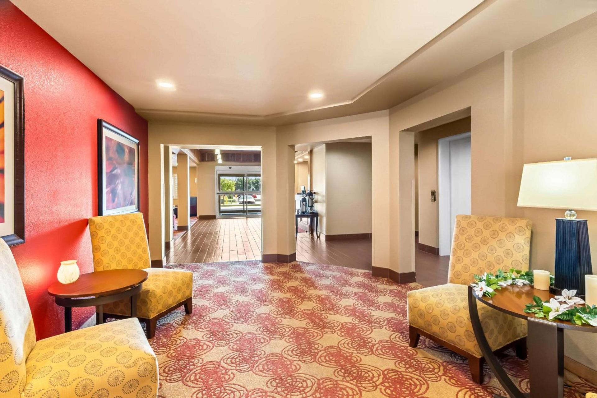 Quality Inn Blackwell I-35 photo 4