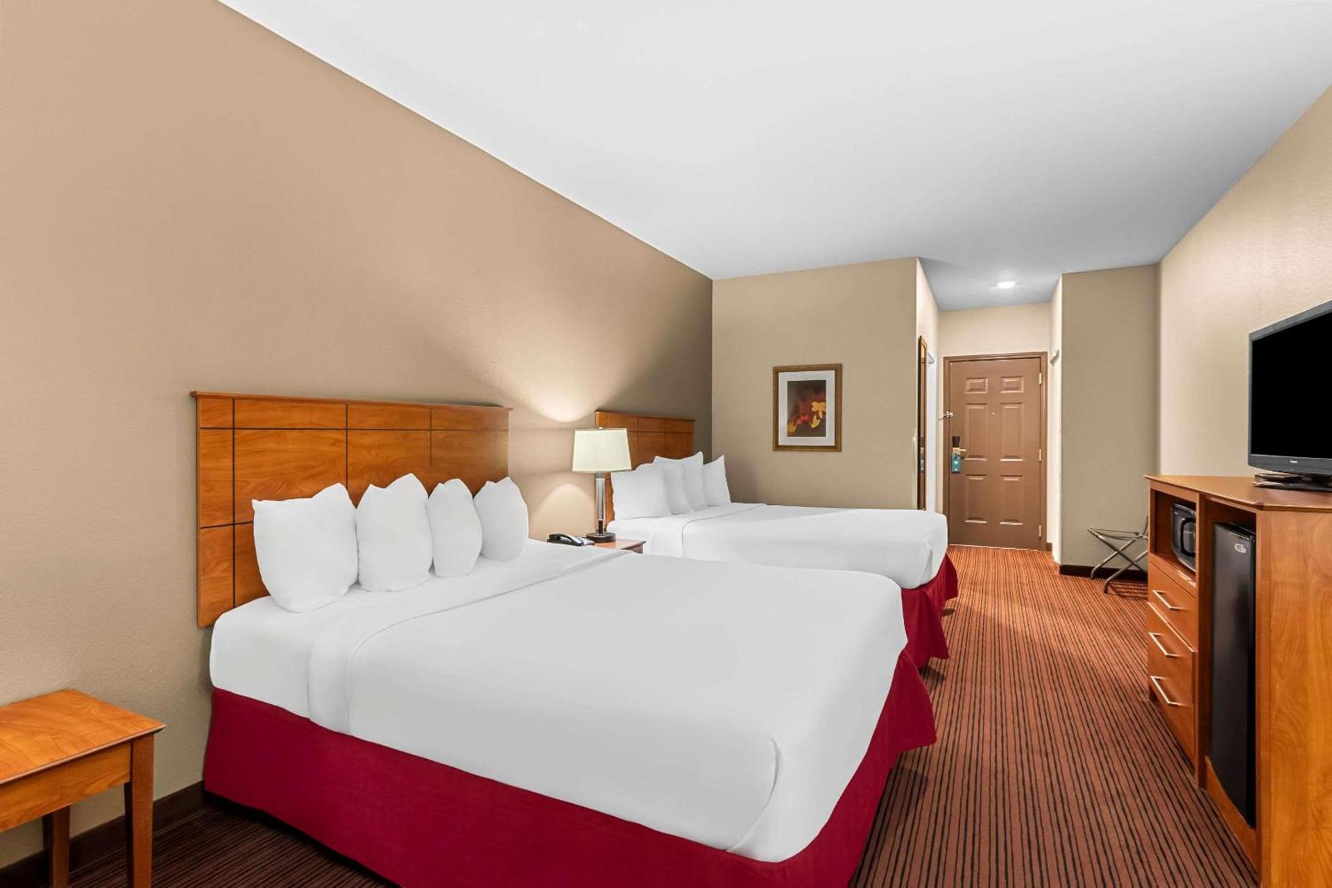 Quality Inn Blackwell I-35 photo 24