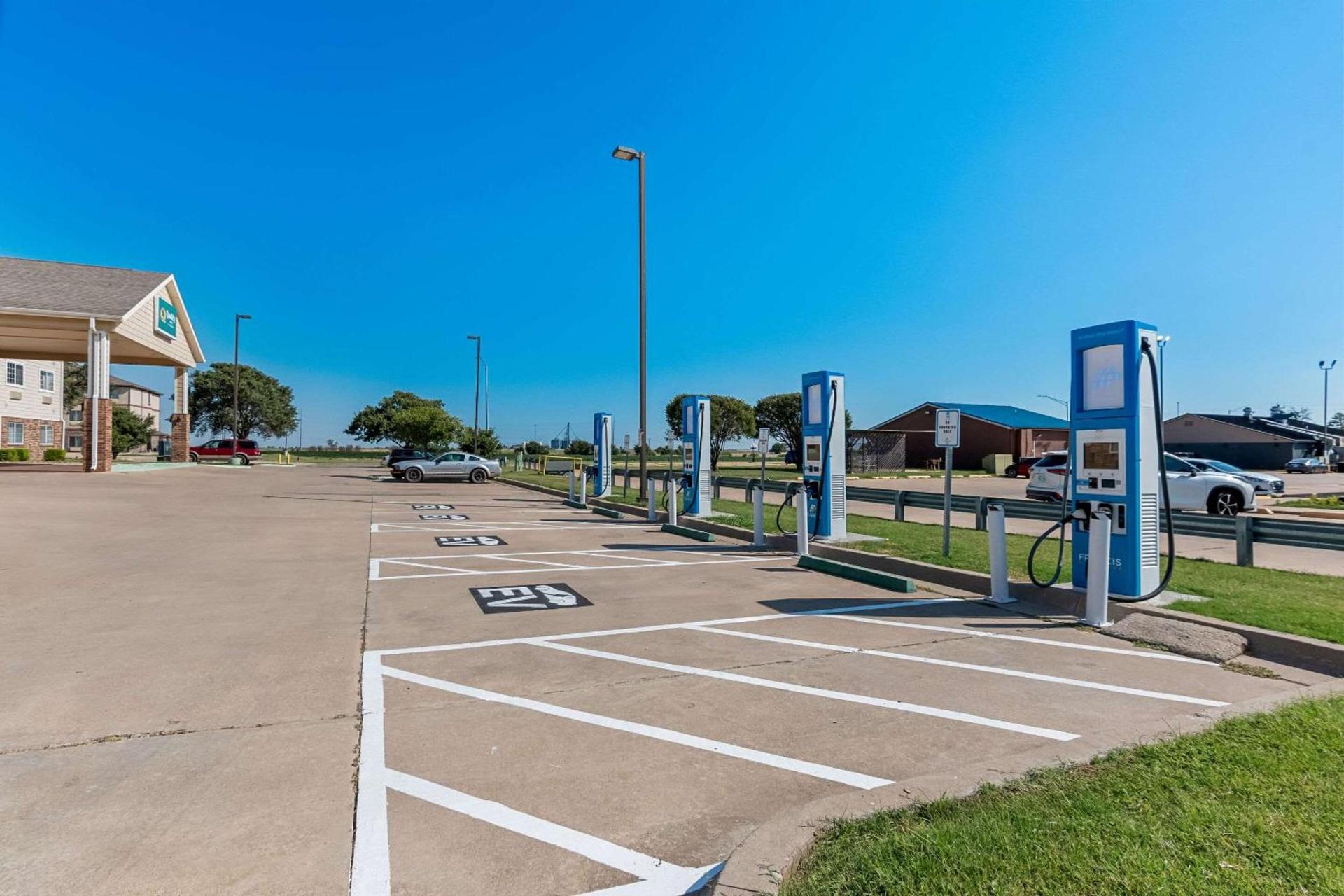 Quality Inn Blackwell I-35 photo 39