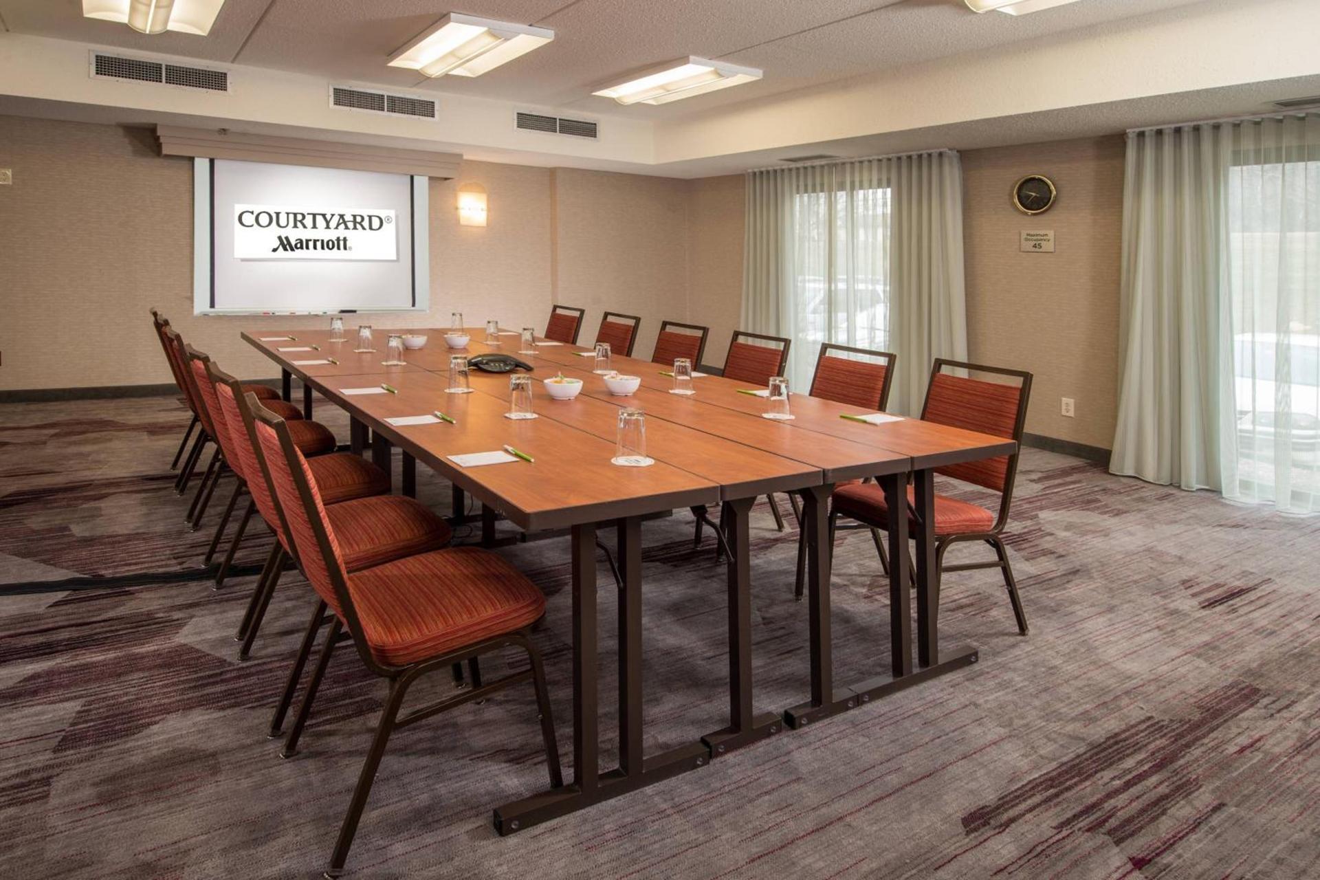Courtyard By Marriott Baltimore BWI Airport photo 31