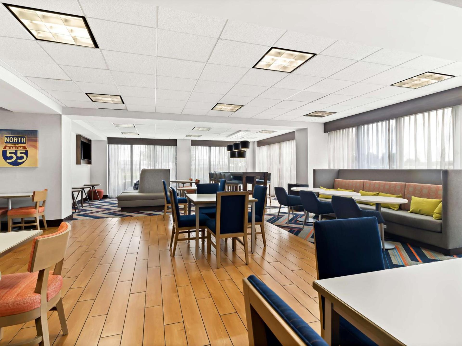 Hampton Inn Blytheville photo 4
