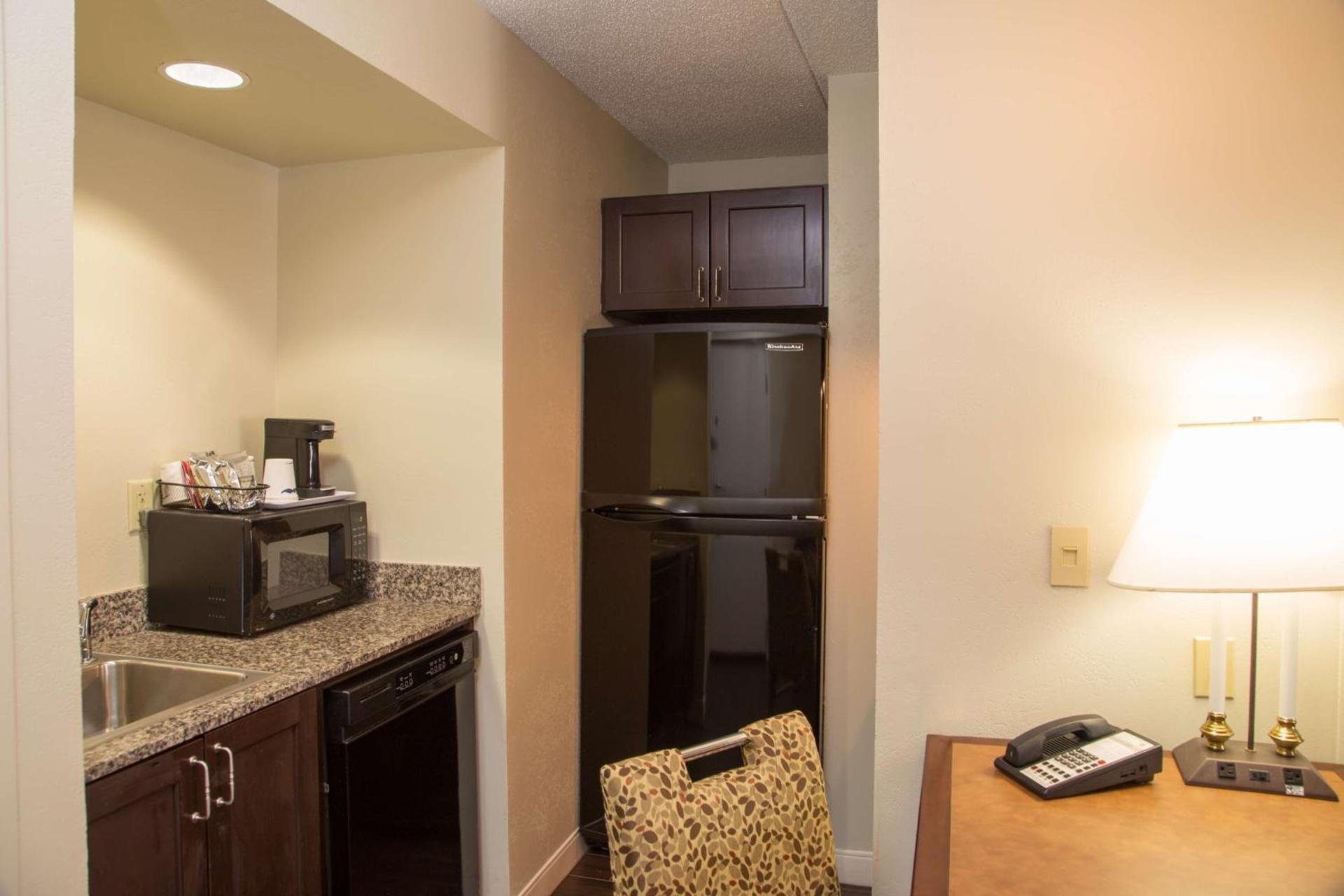 Hampton Inn & Suites Albany-Downtown photo 41