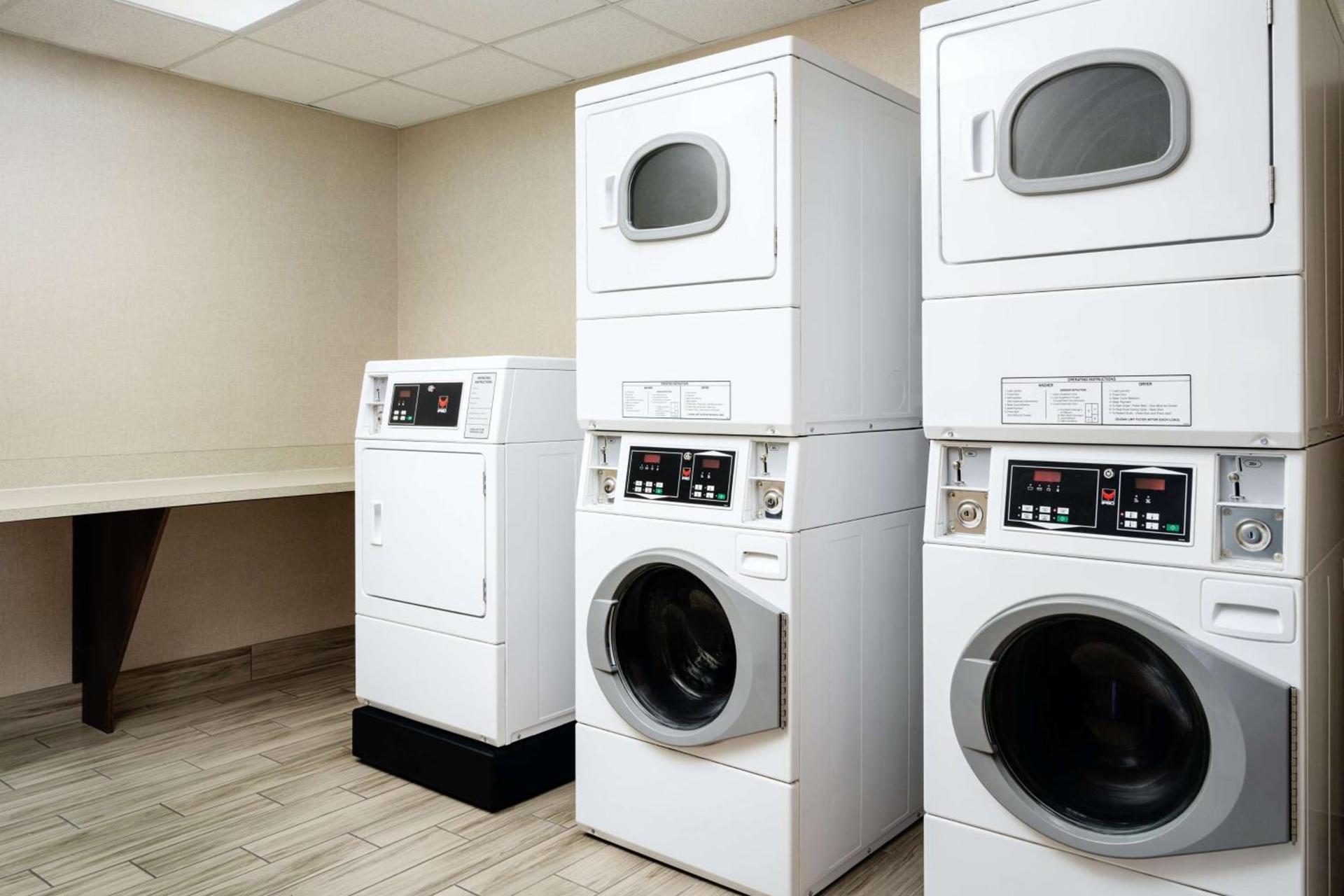 Hampton Inn Plant City photo 36