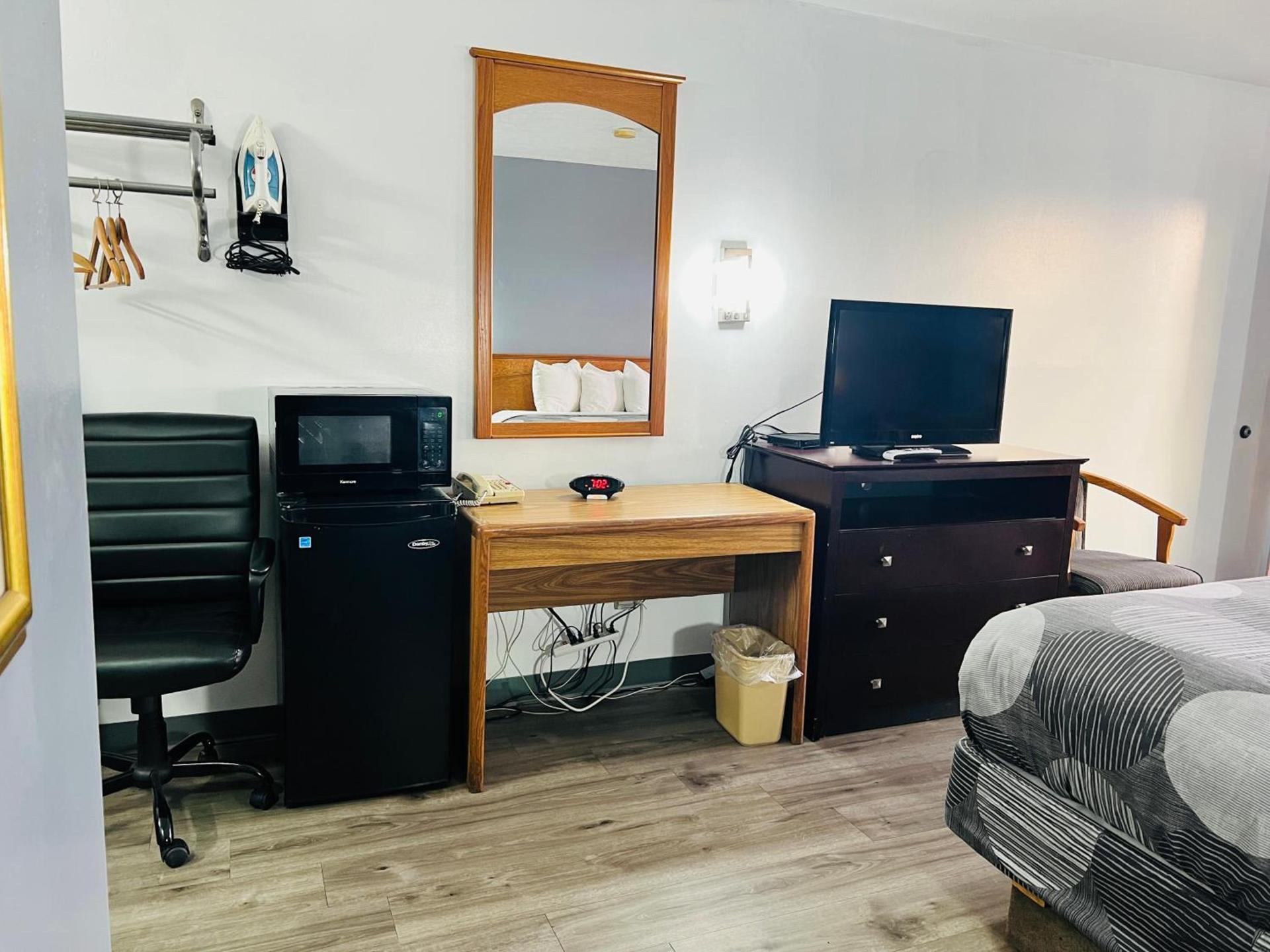 Relax Inn photo 51