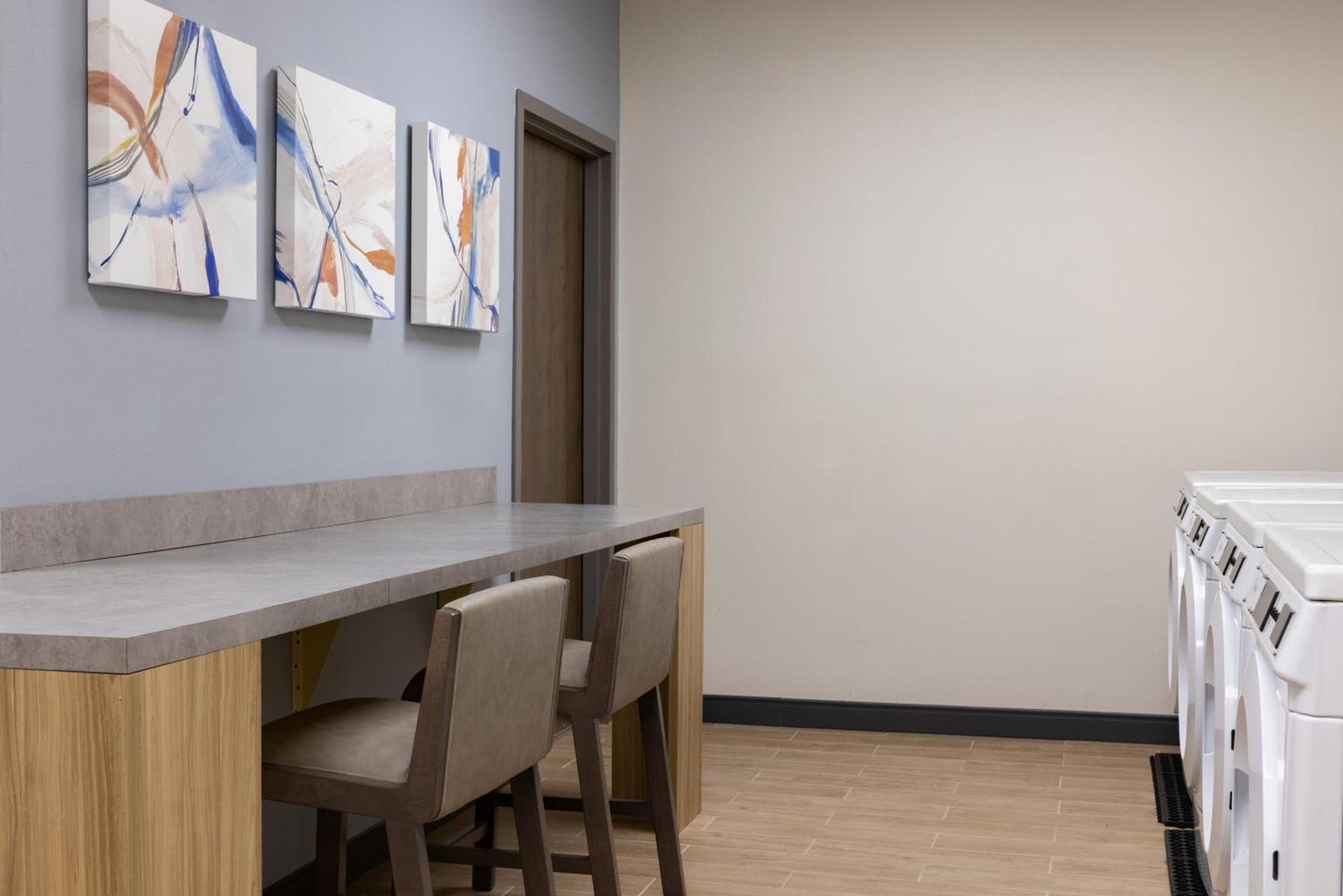Candlewood Suites Chattanooga Hamilton Place by IHG photo 6