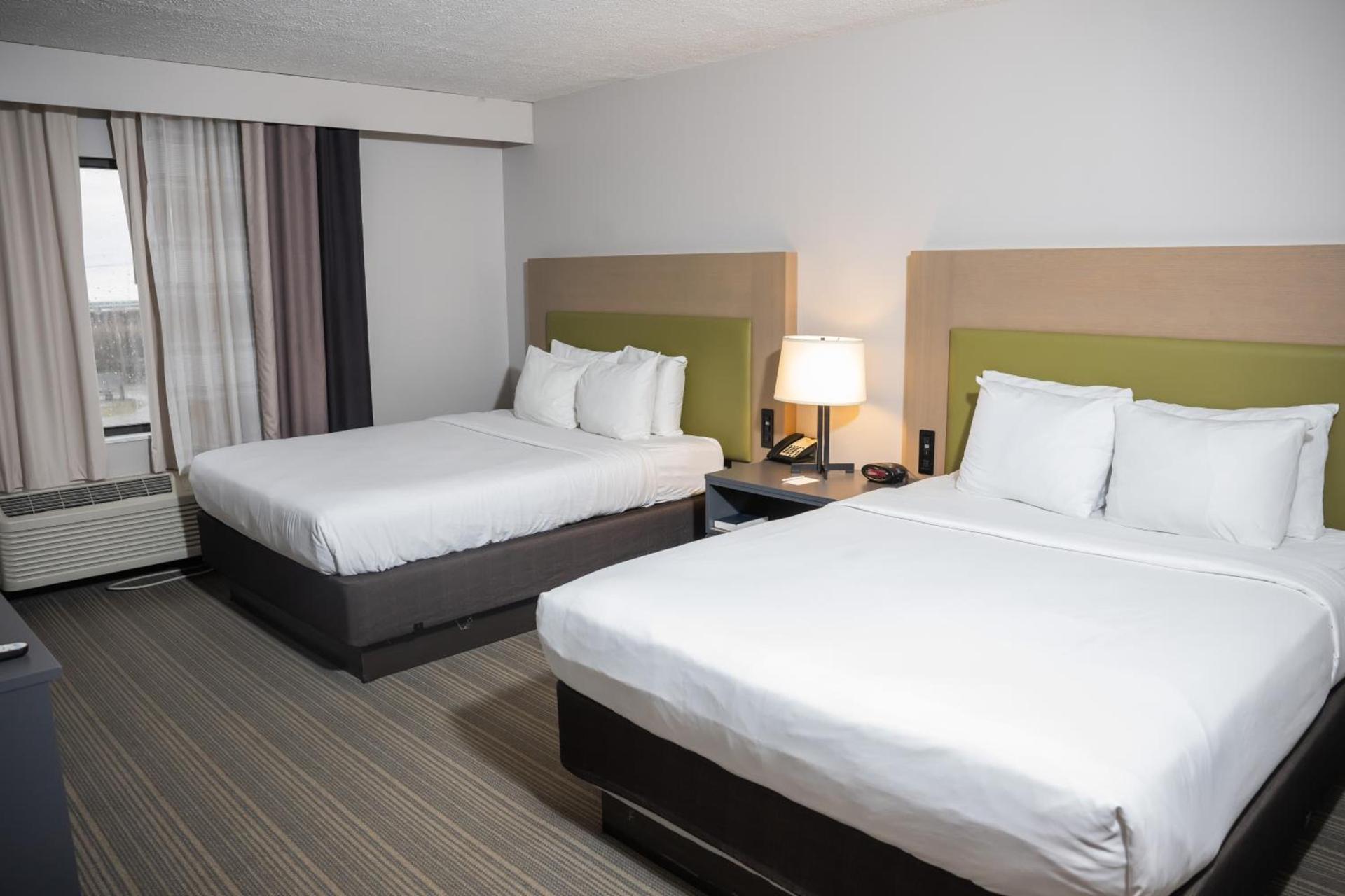 Country Inn & Suites by Radisson, Erie, PA photo 57
