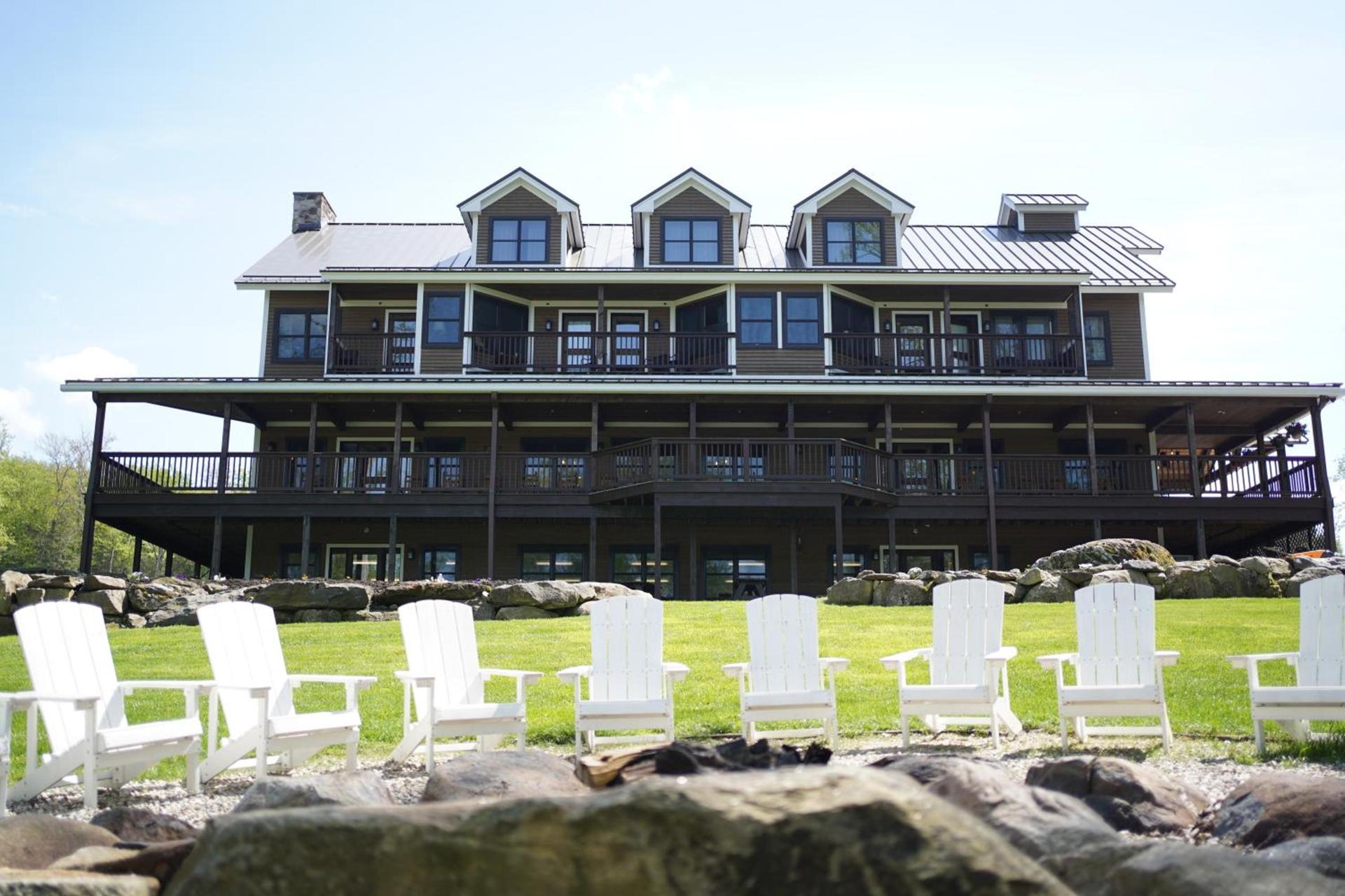 The Retreat At Norwich Lake photo 1