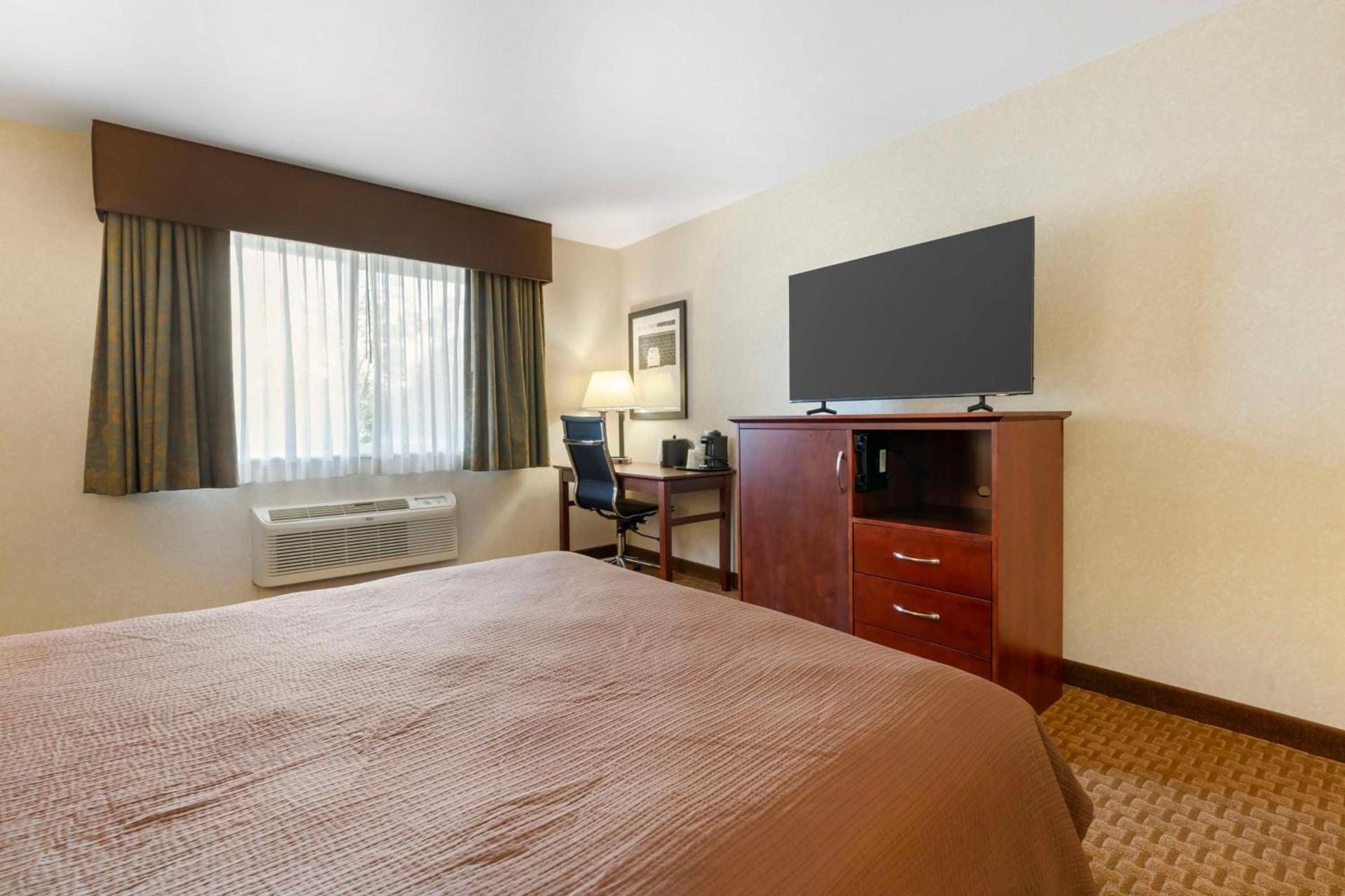 Best Western Wittenberg Inn photo 13