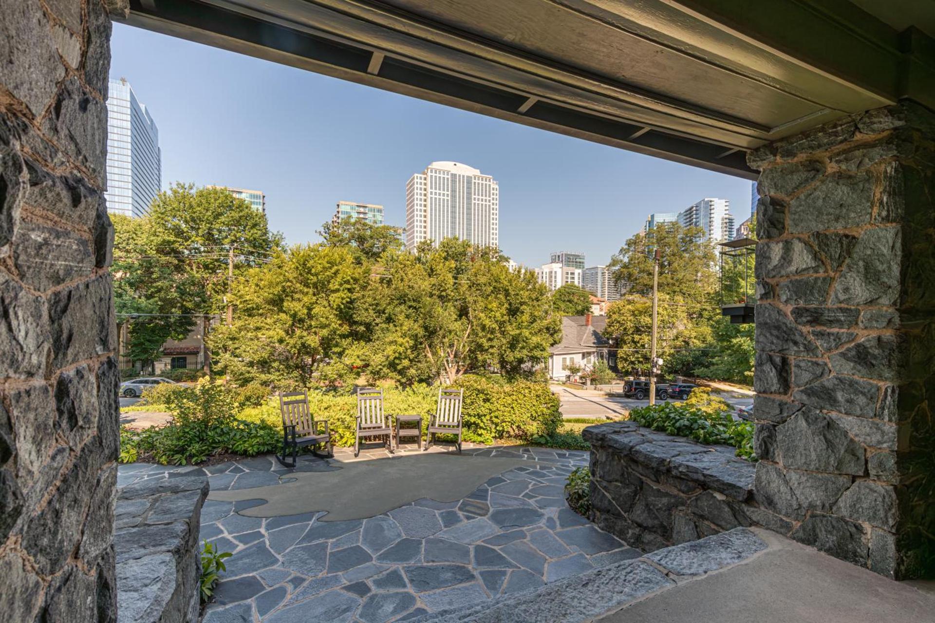 Stonehurst Place Bed & Breakfast photo 21
