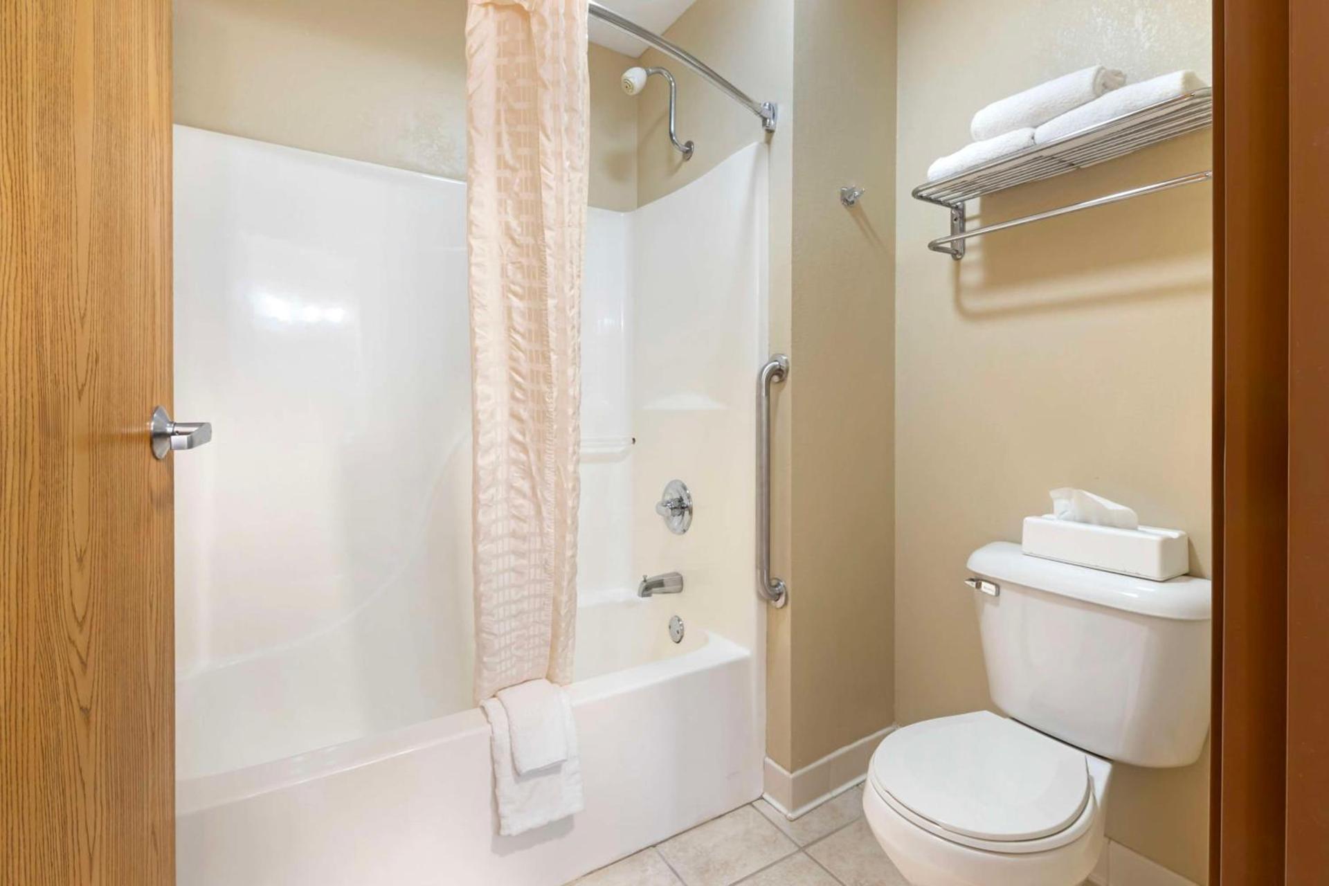 Best Western Wittenberg Inn photo 29