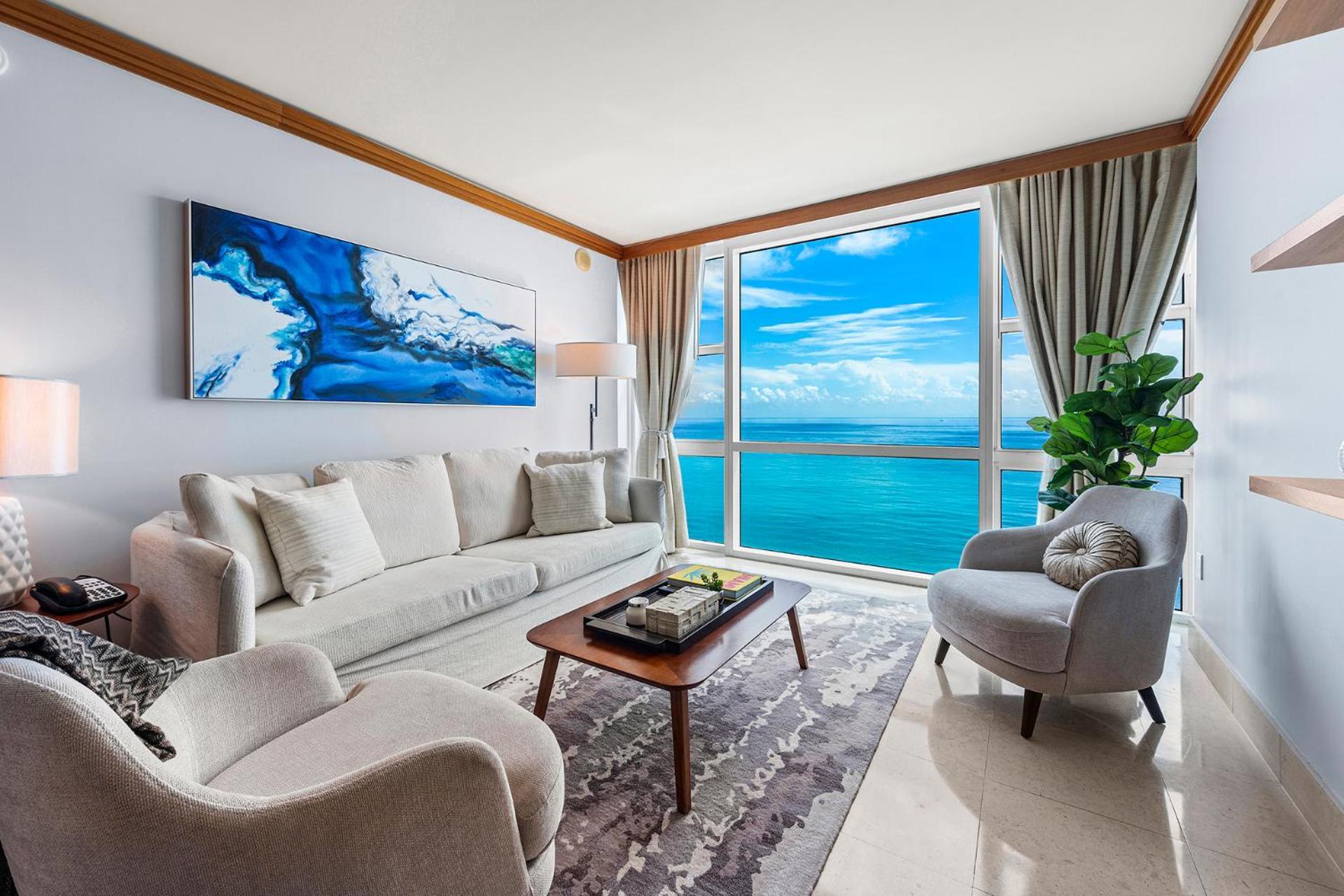 2 Bedroom Private Residence at Carillon Miami Resort -522 photo 4