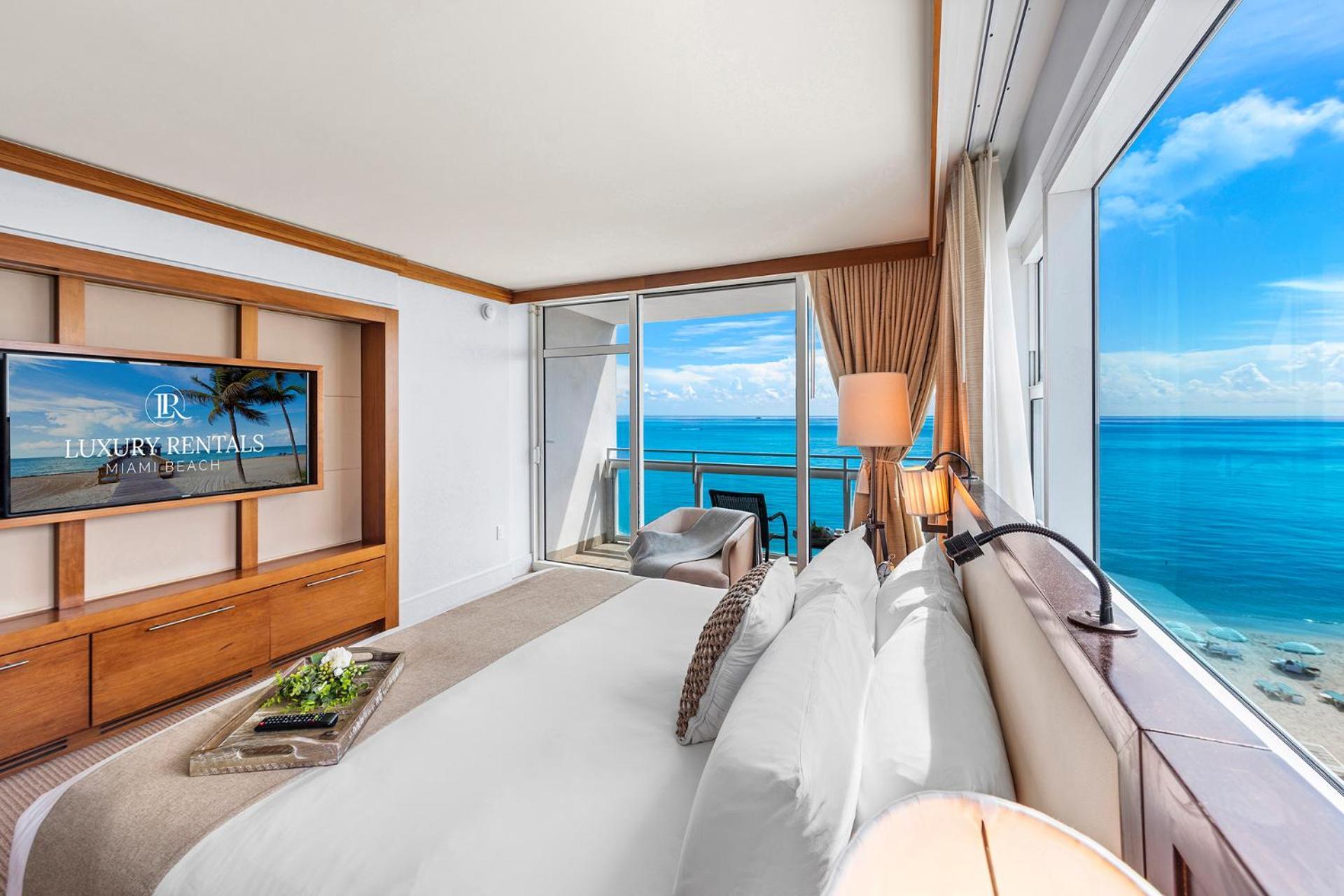 2 Bedroom Private Residence at Carillon Miami Resort -522 photo 7