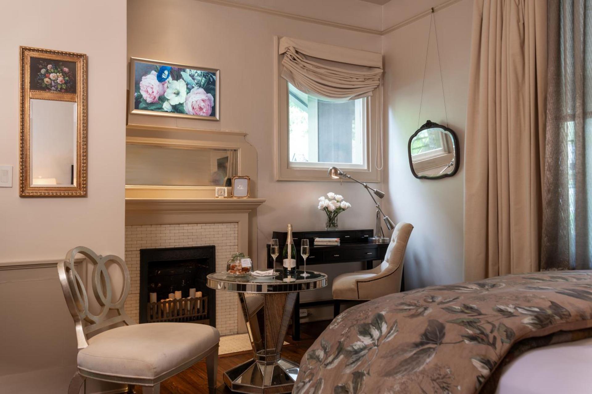 Stonehurst Place Bed & Breakfast photo 39