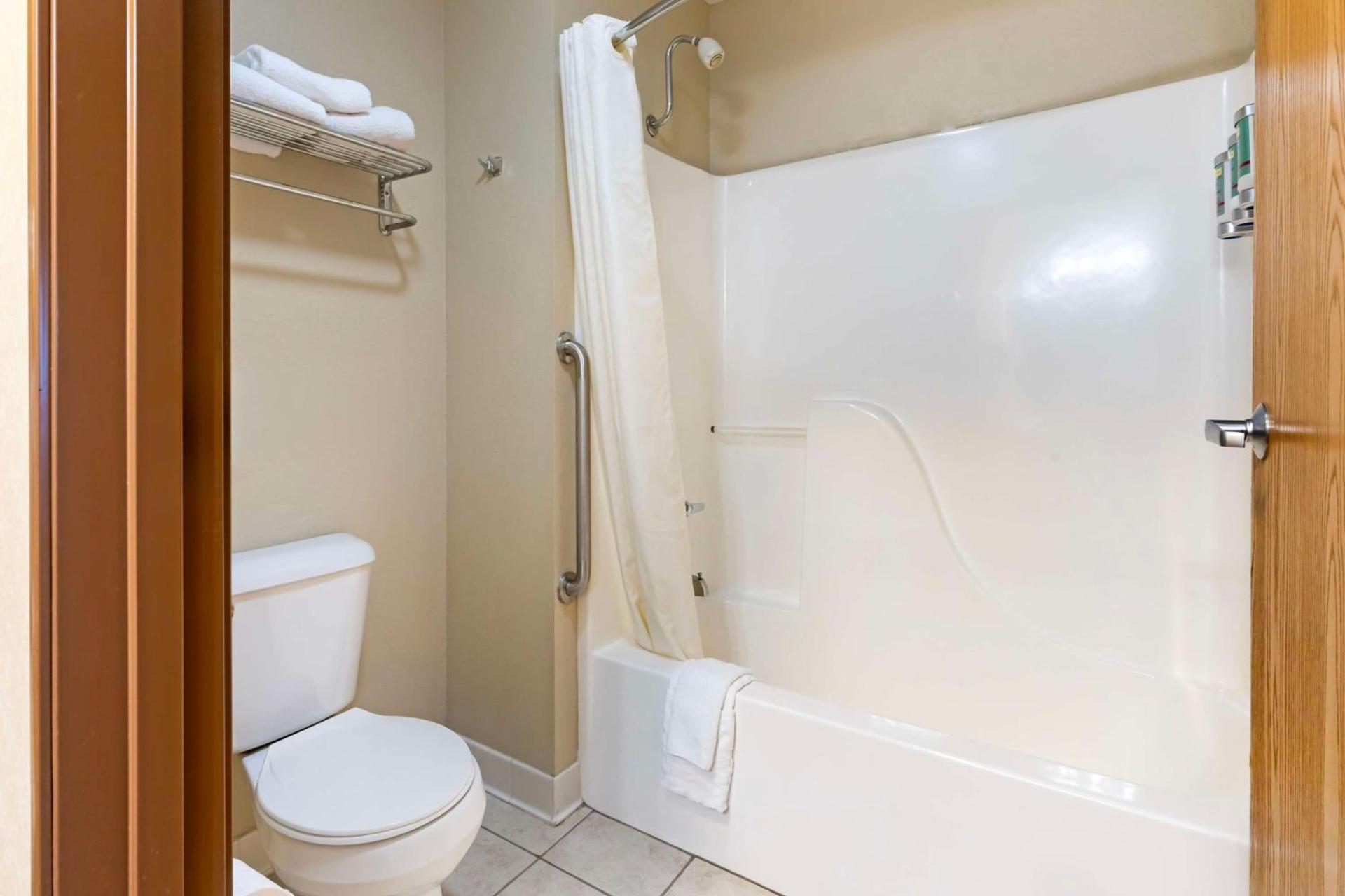 Best Western Wittenberg Inn photo 15