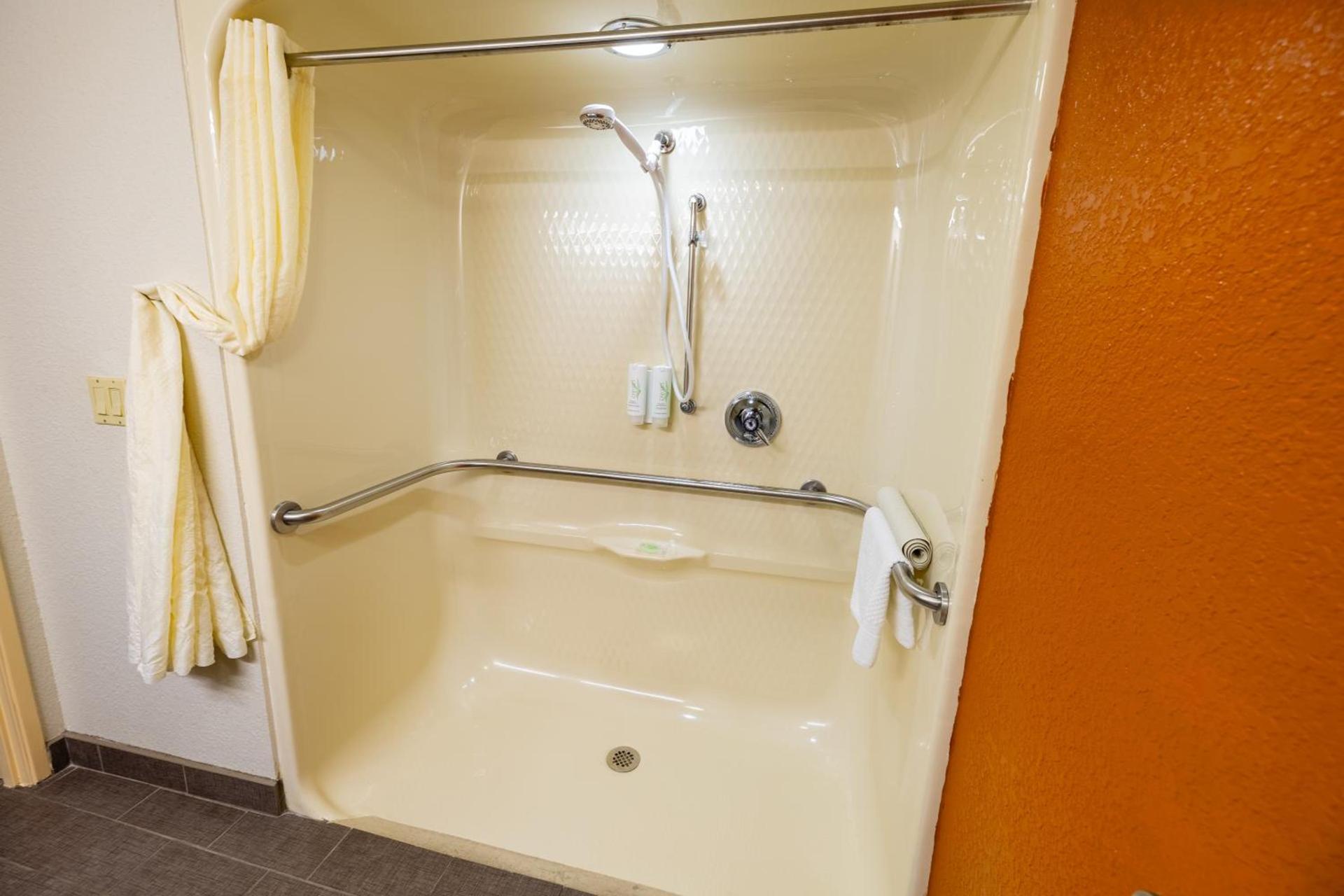 Sleep Inn Ormond Beach - Daytona photo 56