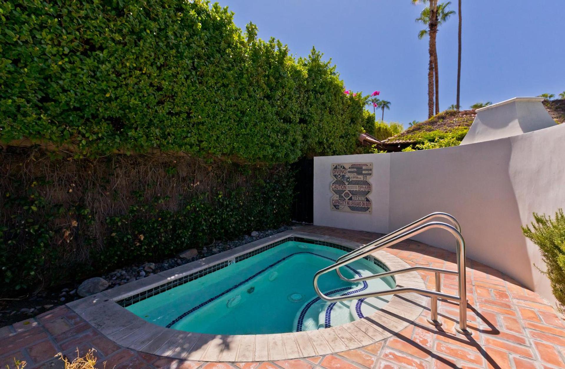 La Maison Hotel - Adults Only photo 9