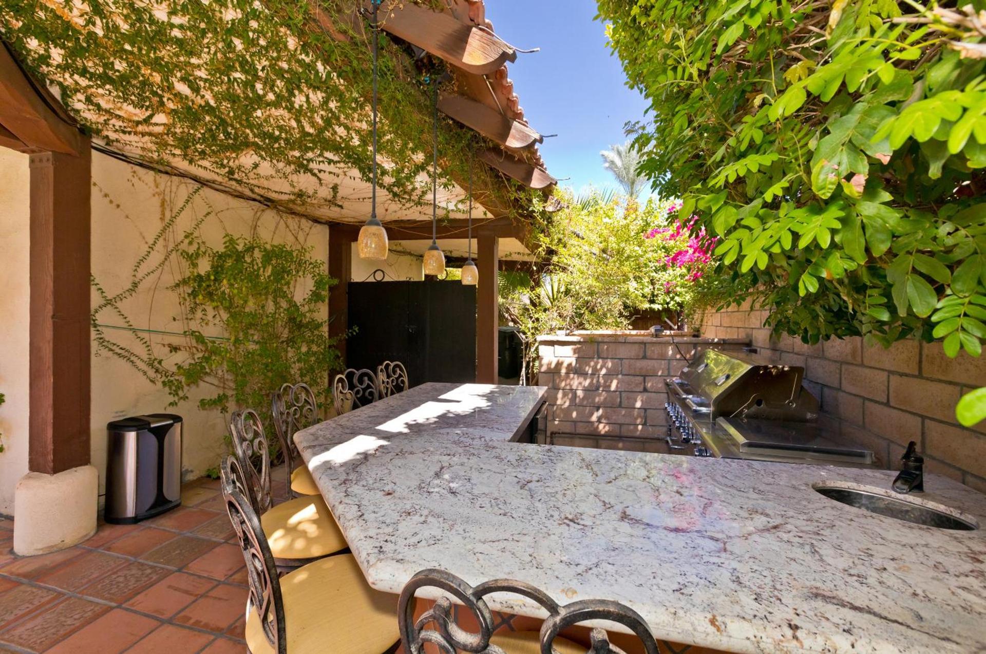 La Maison Hotel - Adults Only photo 50