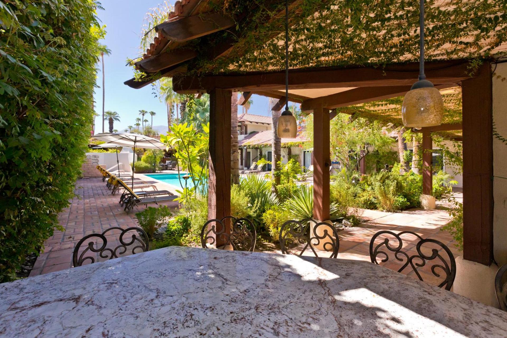 La Maison Hotel - Adults Only photo 61