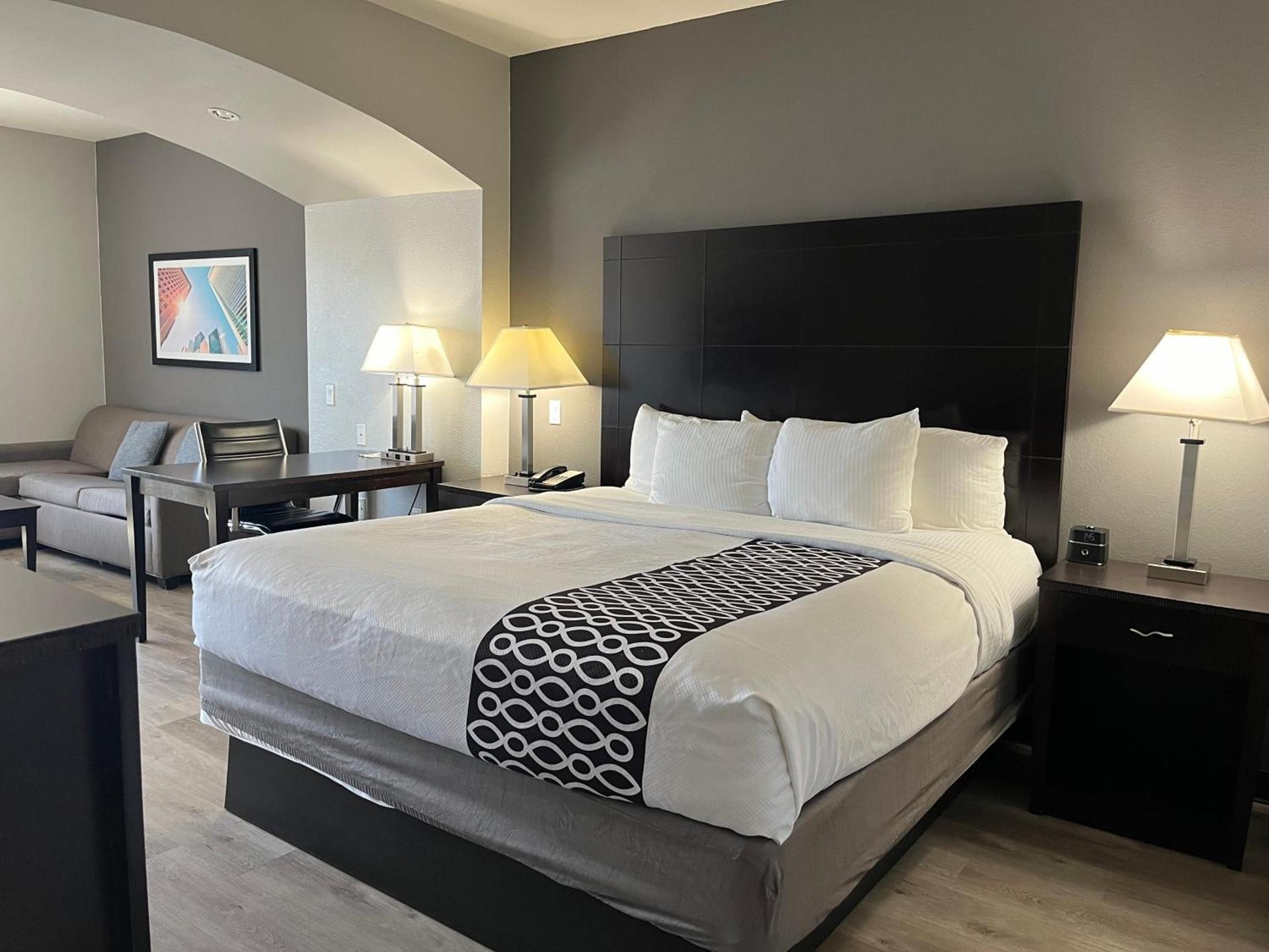 La Quinta by Wyndham Houston Energy Corridor photo 31