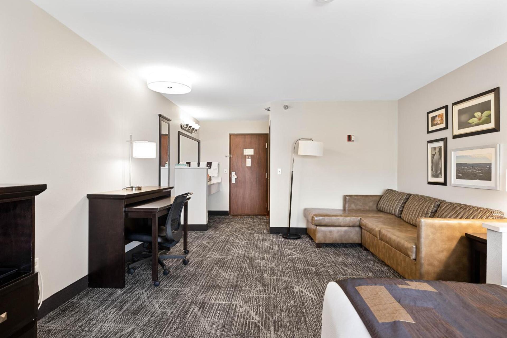 Kelly Inn Billings photo 64