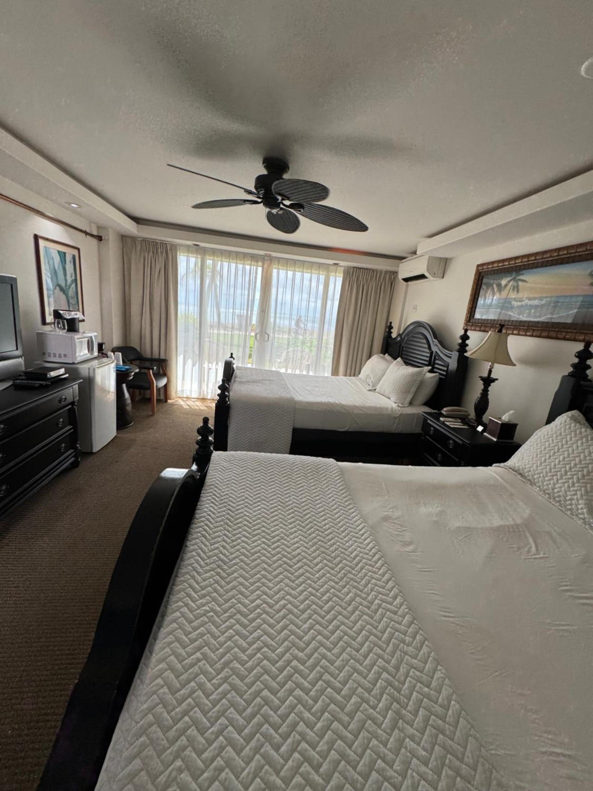 Hotel Coral Reef photo 8