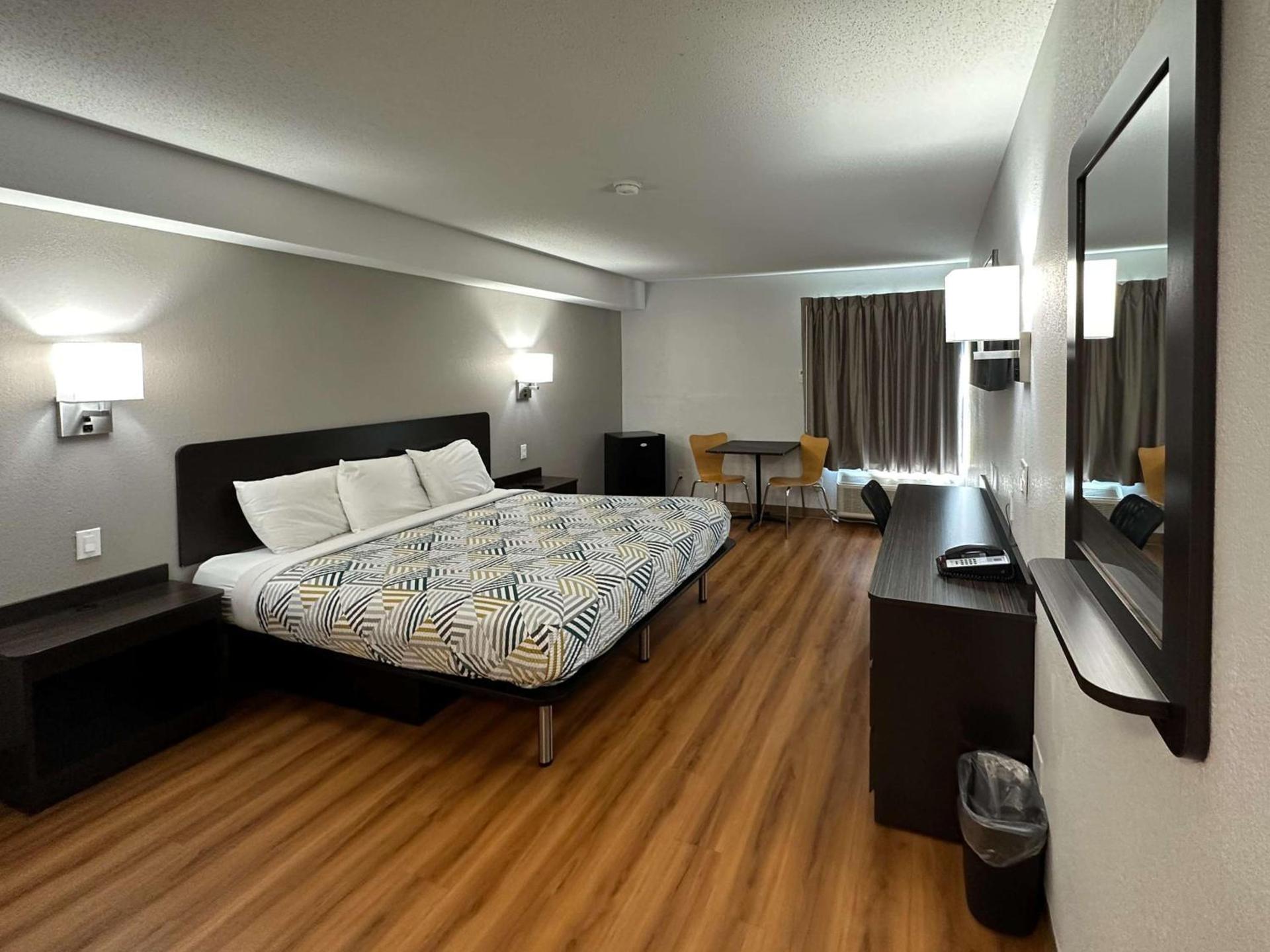 Motel 6-Greensboro, NC - Airport photo 8