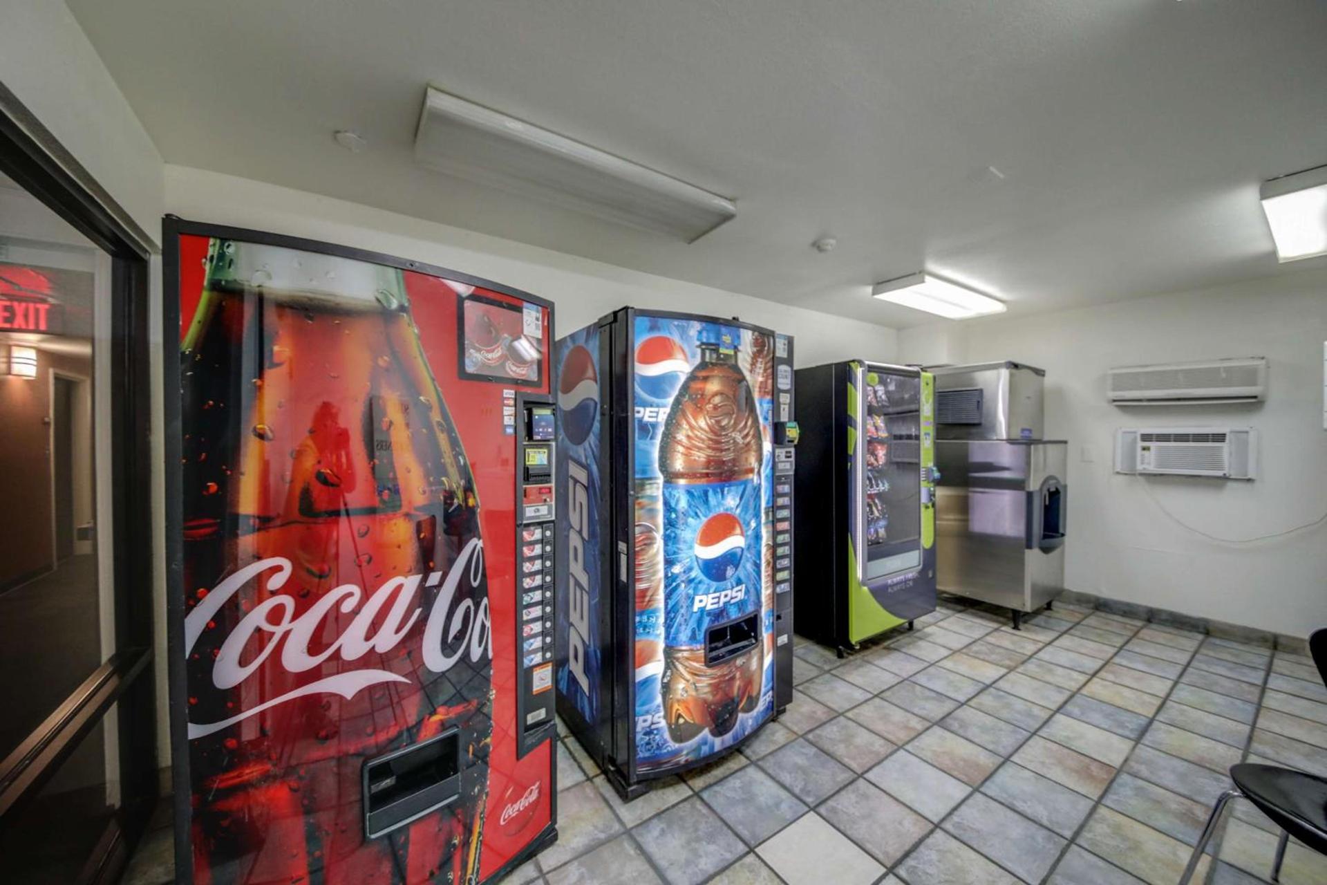 Motel 6-Greensboro, NC - Airport photo 12