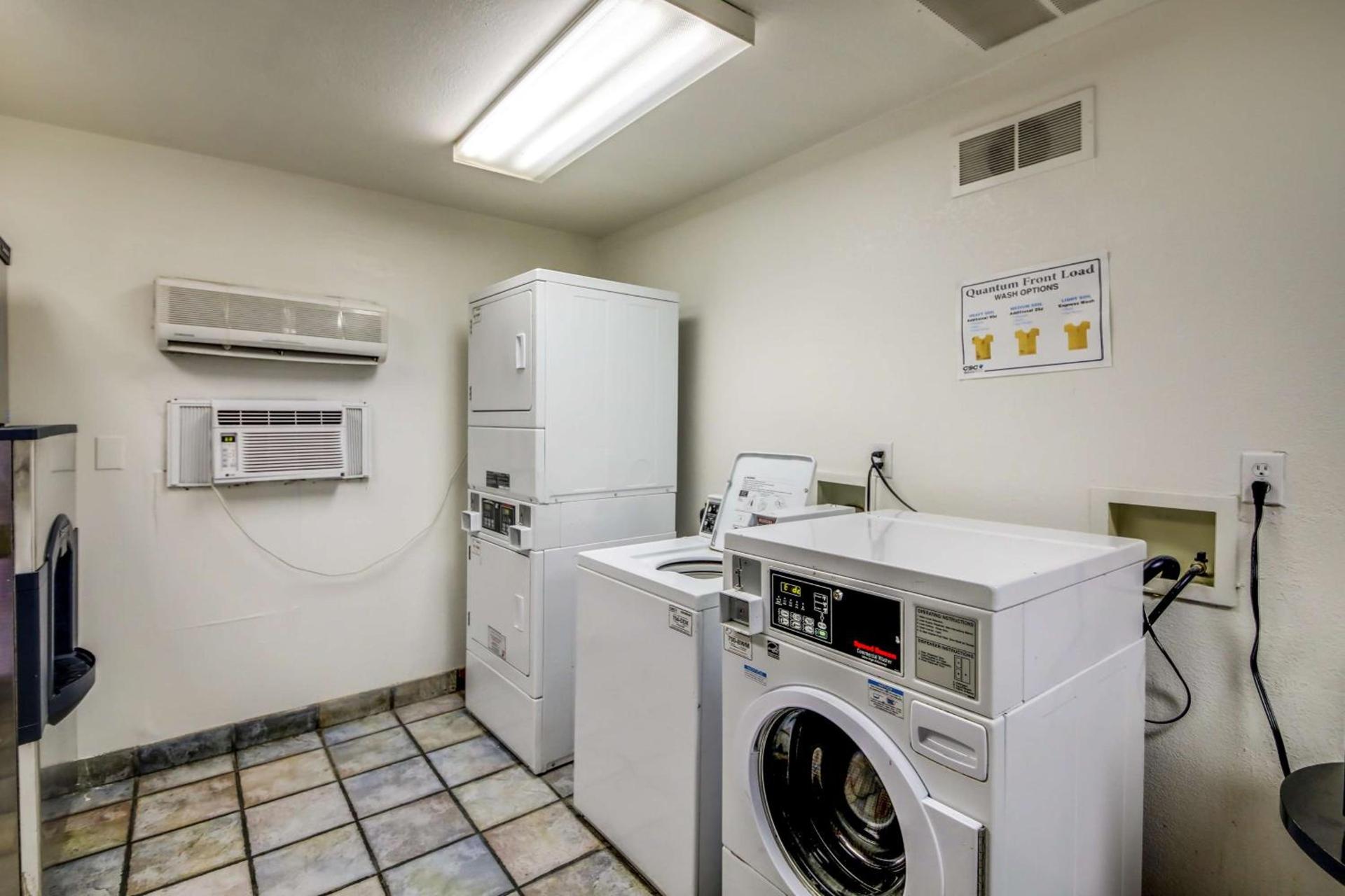 Motel 6-Greensboro, NC - Airport photo 13