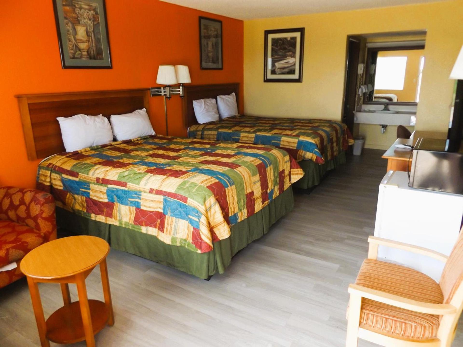 Regency Inn photo 7