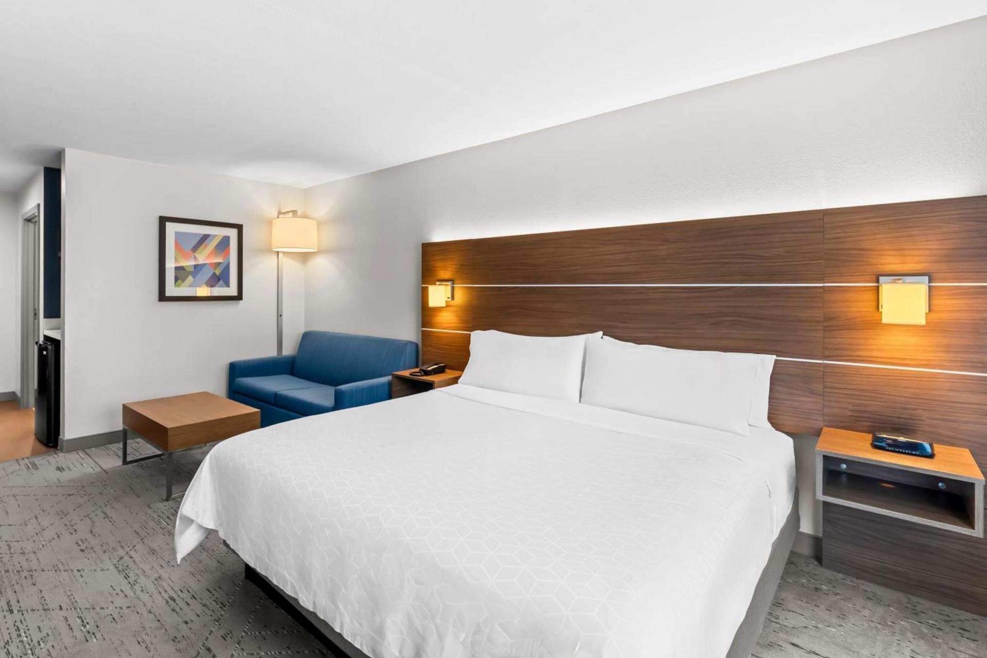 Holiday Inn Express & Suites Austin SW - Sunset Valley by IHG photo 25