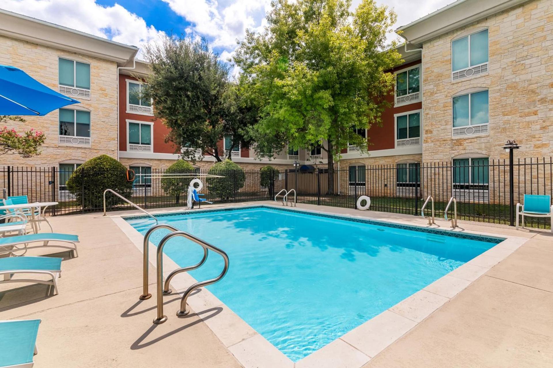Holiday Inn Express & Suites Austin SW - Sunset Valley by IHG photo 45