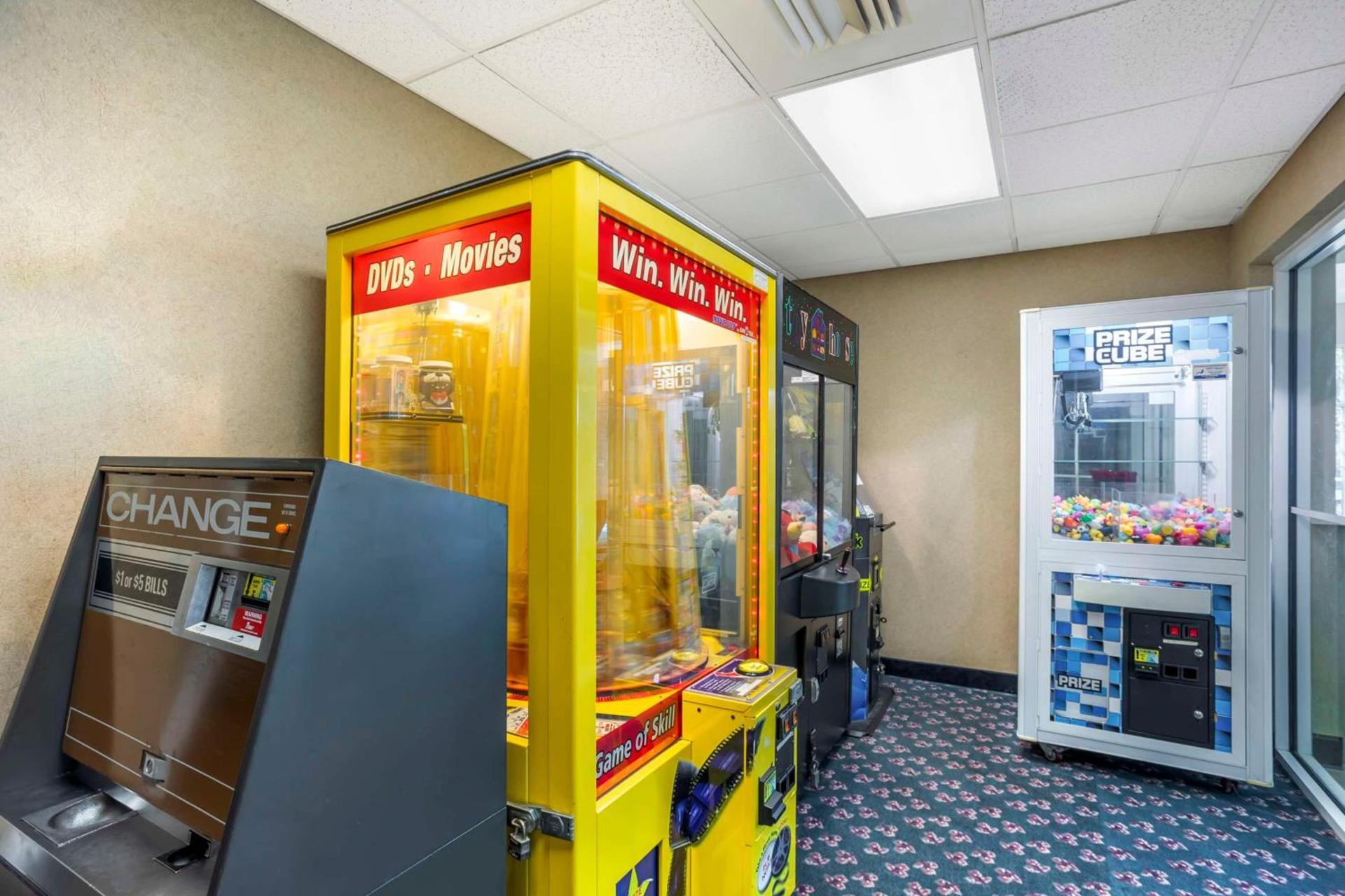 Best Western PLUS Revere Inn & Suites photo 57