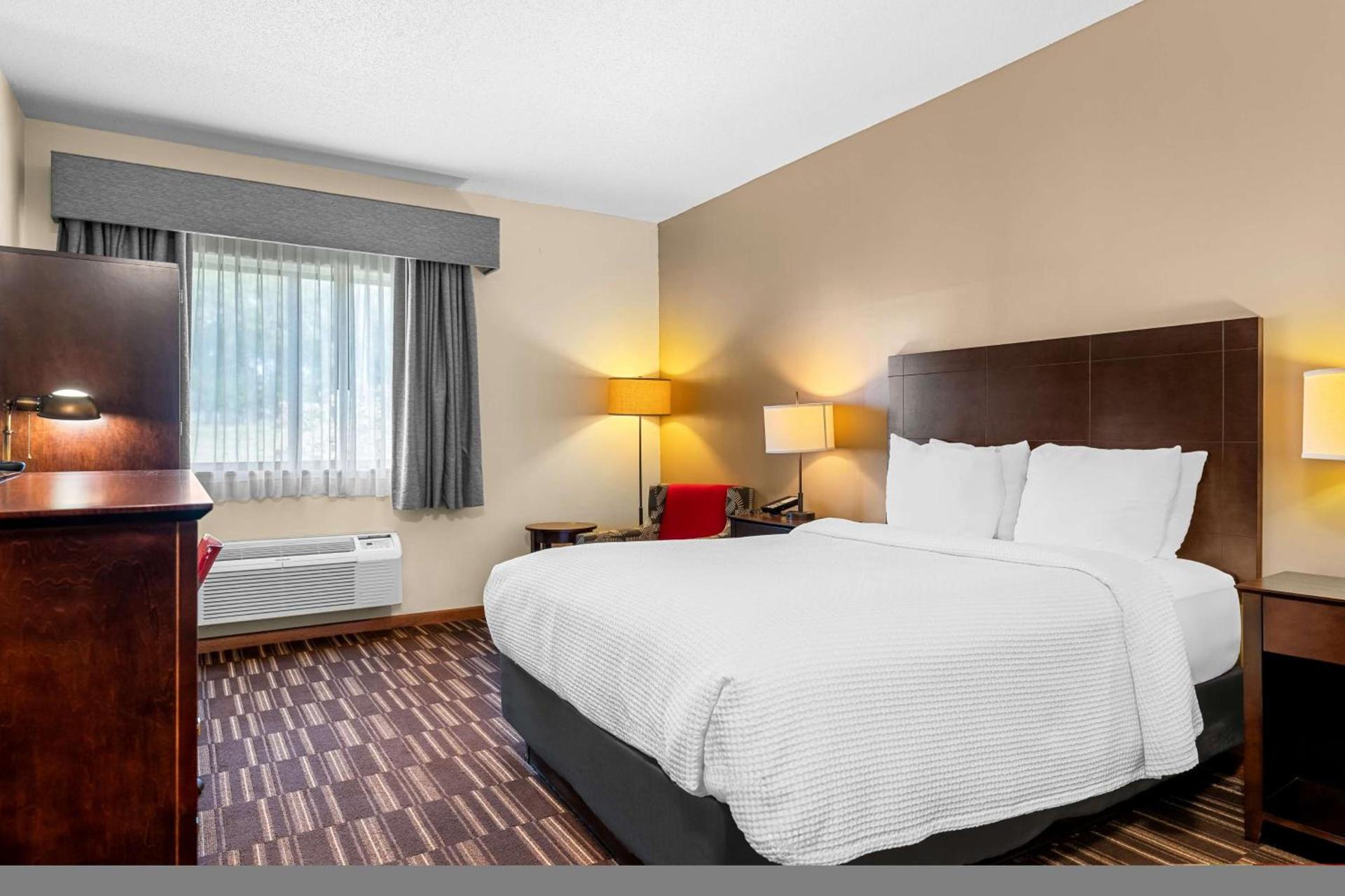 Best Western University Inn photo 28