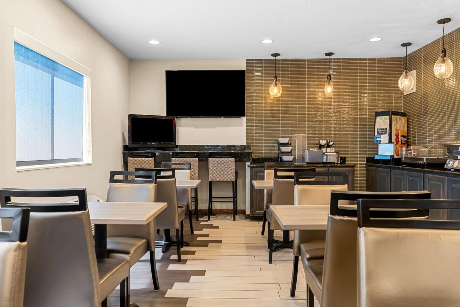 Best Western University Inn photo 6